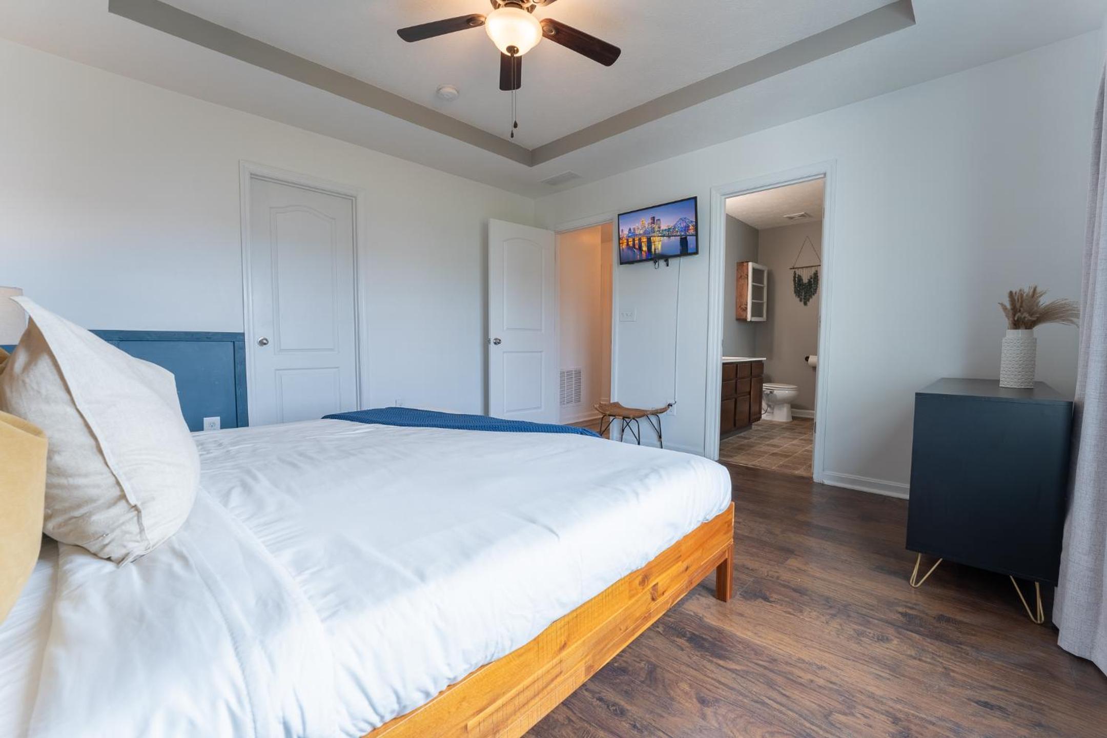 Three-Bedroom Villa photo 2