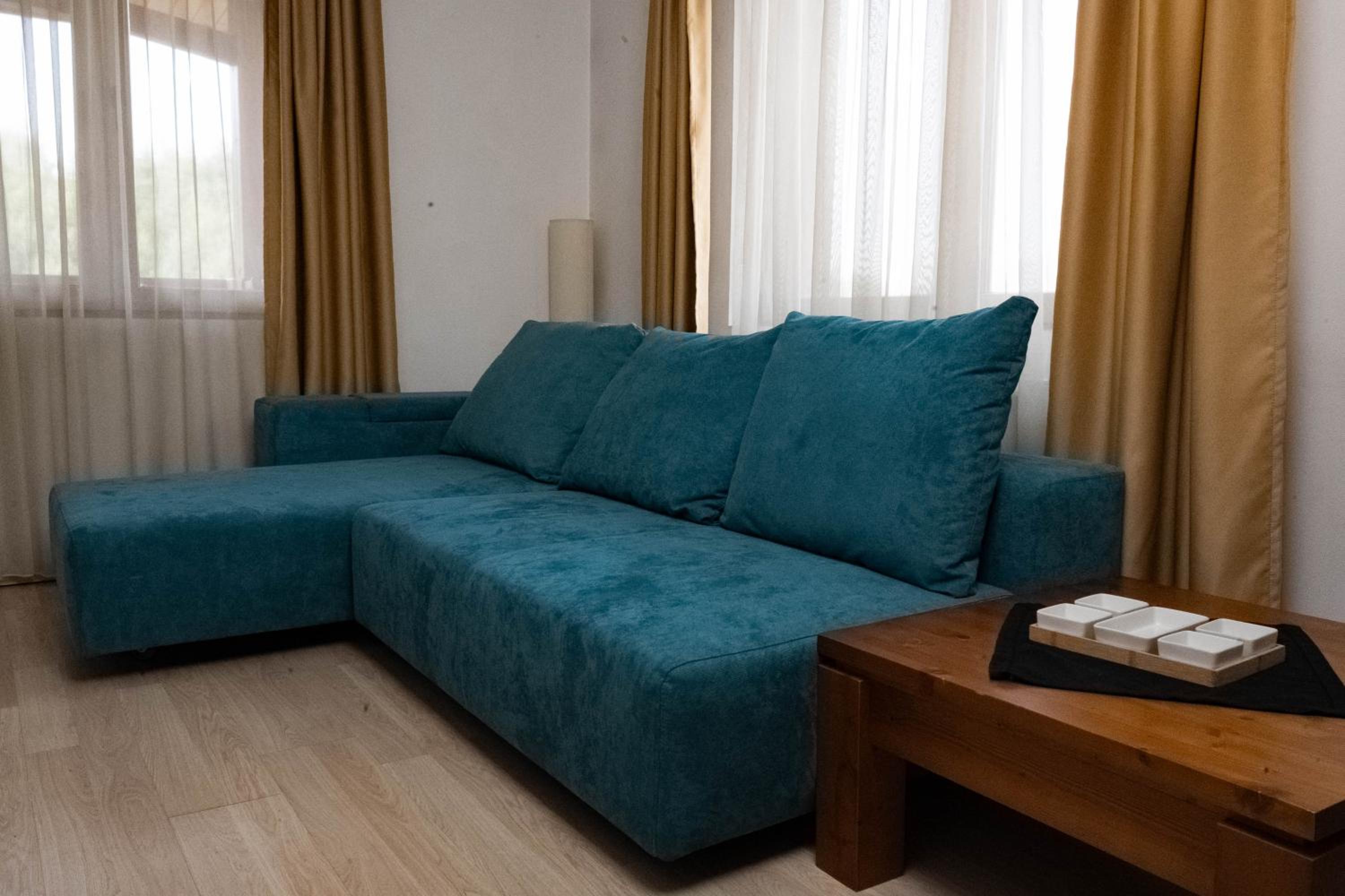 Apartment photo 1
