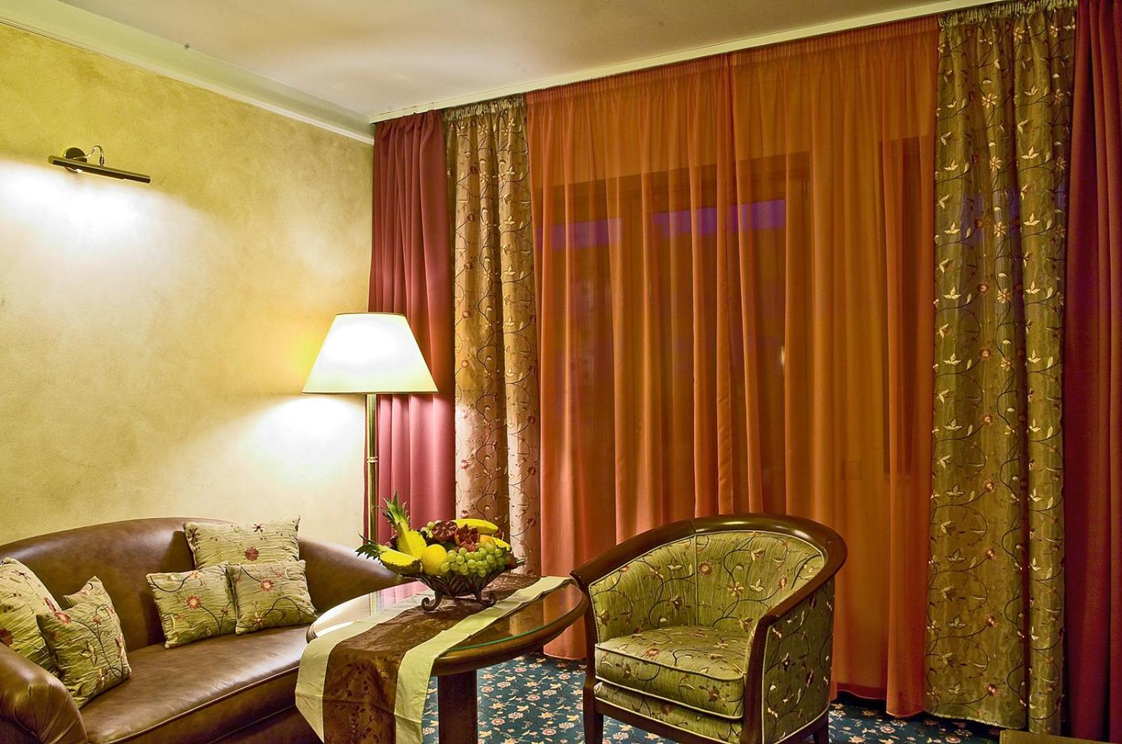 Superior Suite - Photo 2