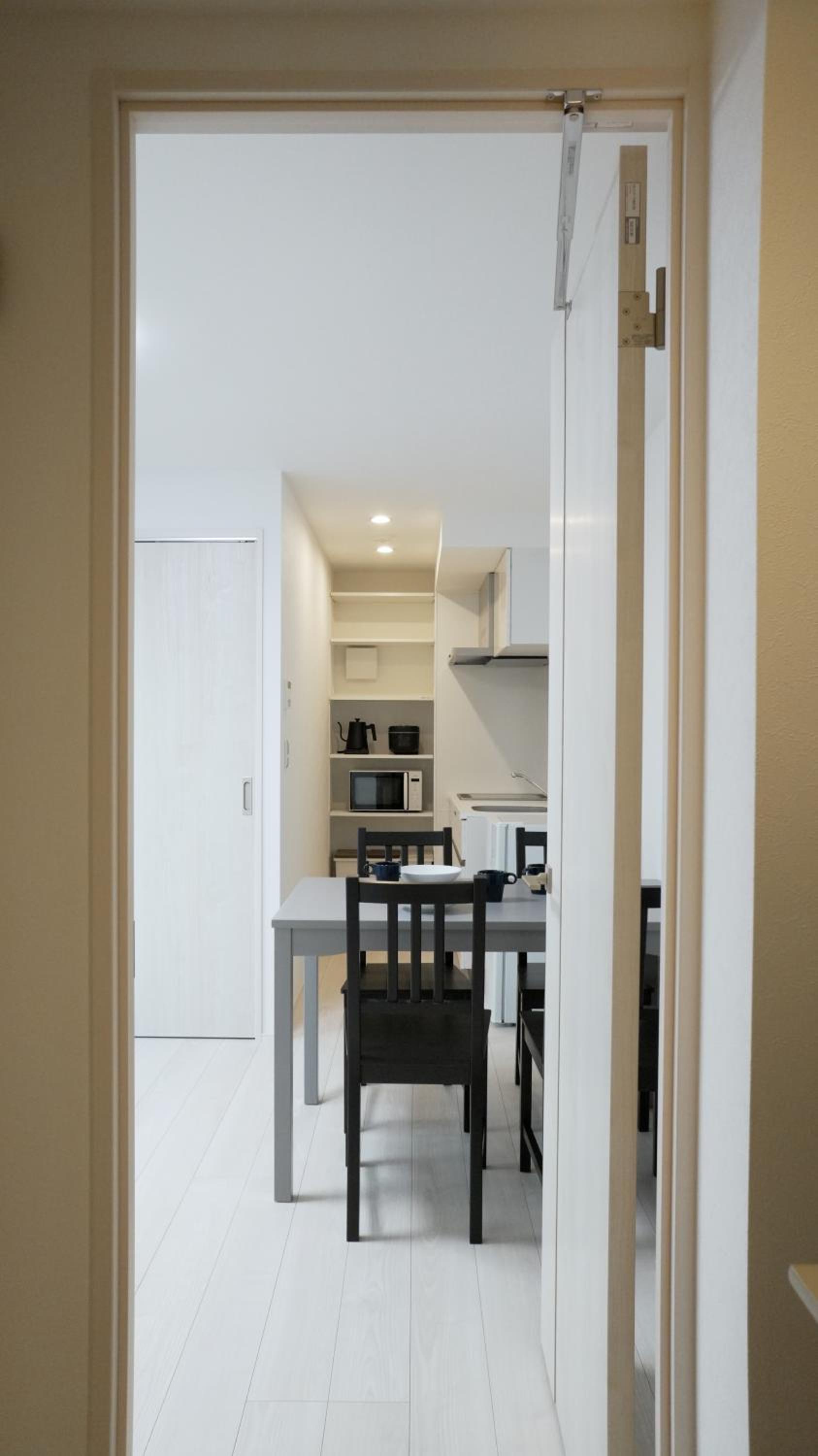 One-Bedroom Apartment photo 3