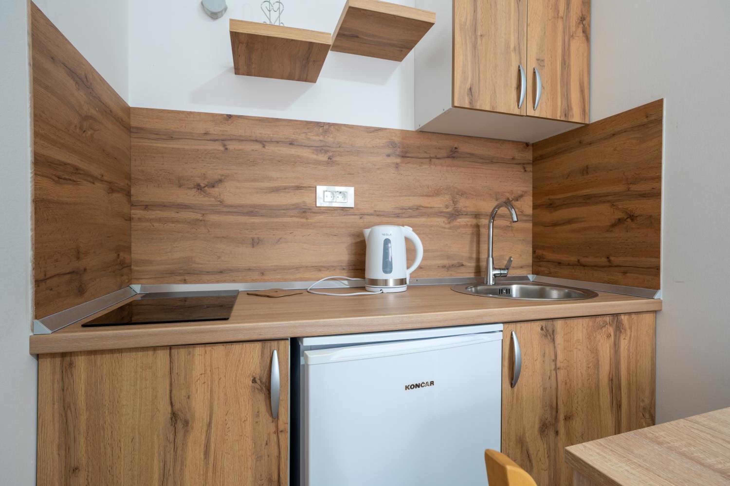 Studio Apartment photo 2