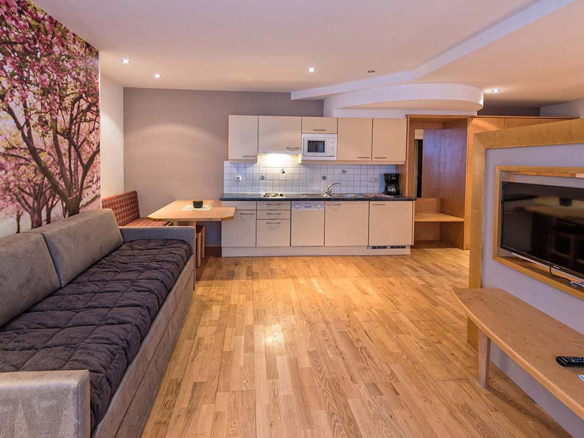Apartment with Terrace photo 2