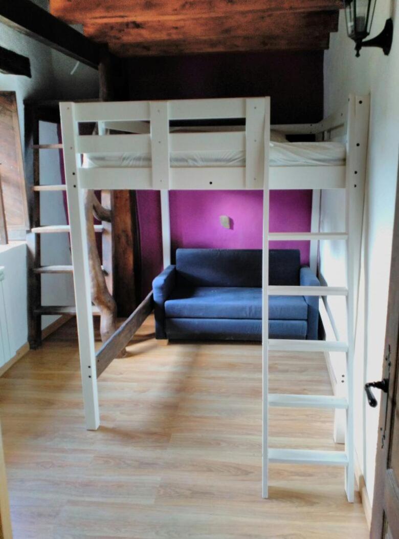 Deluxe Family Room photo 2