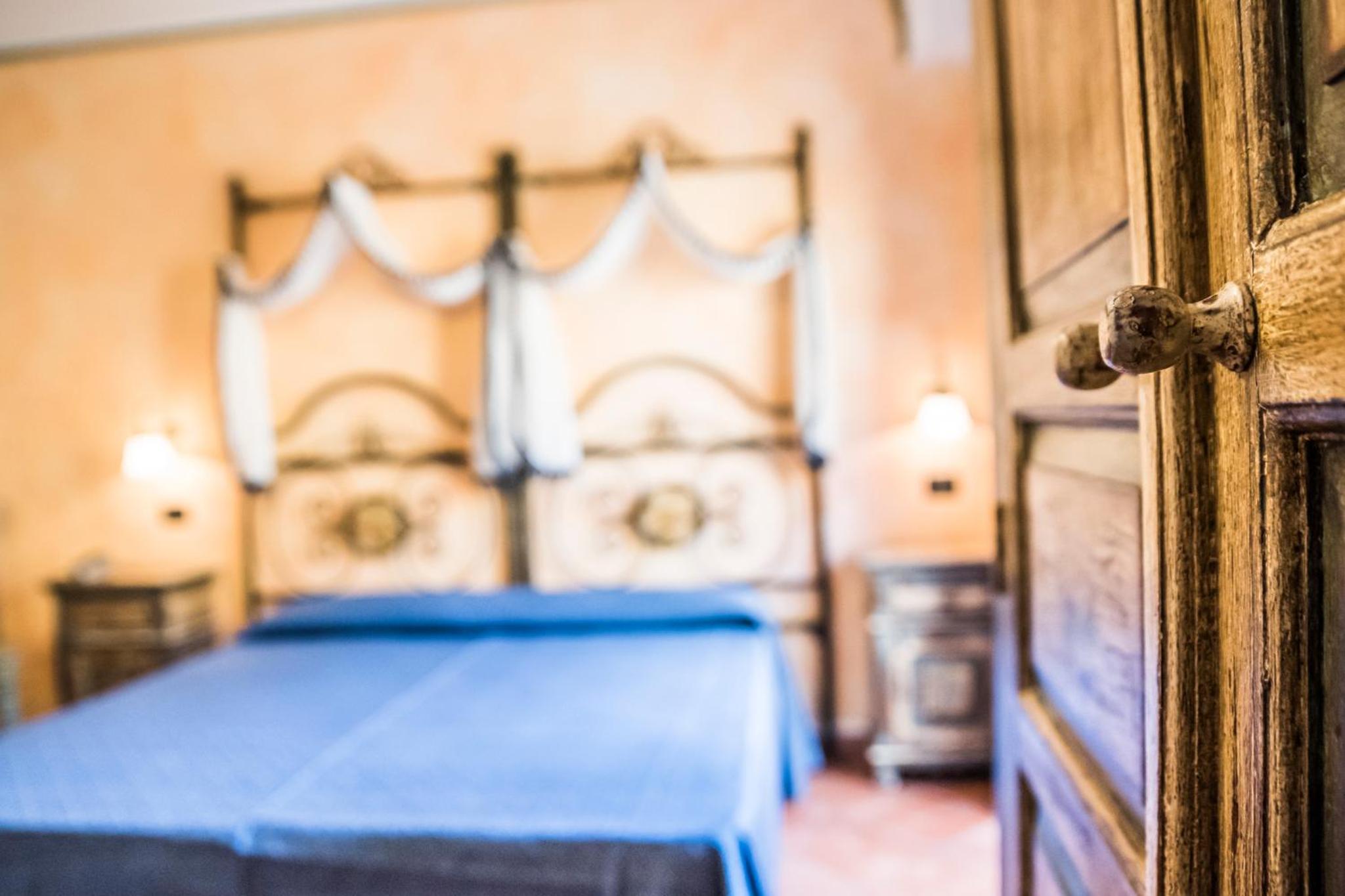 Double Room - Photo 28
