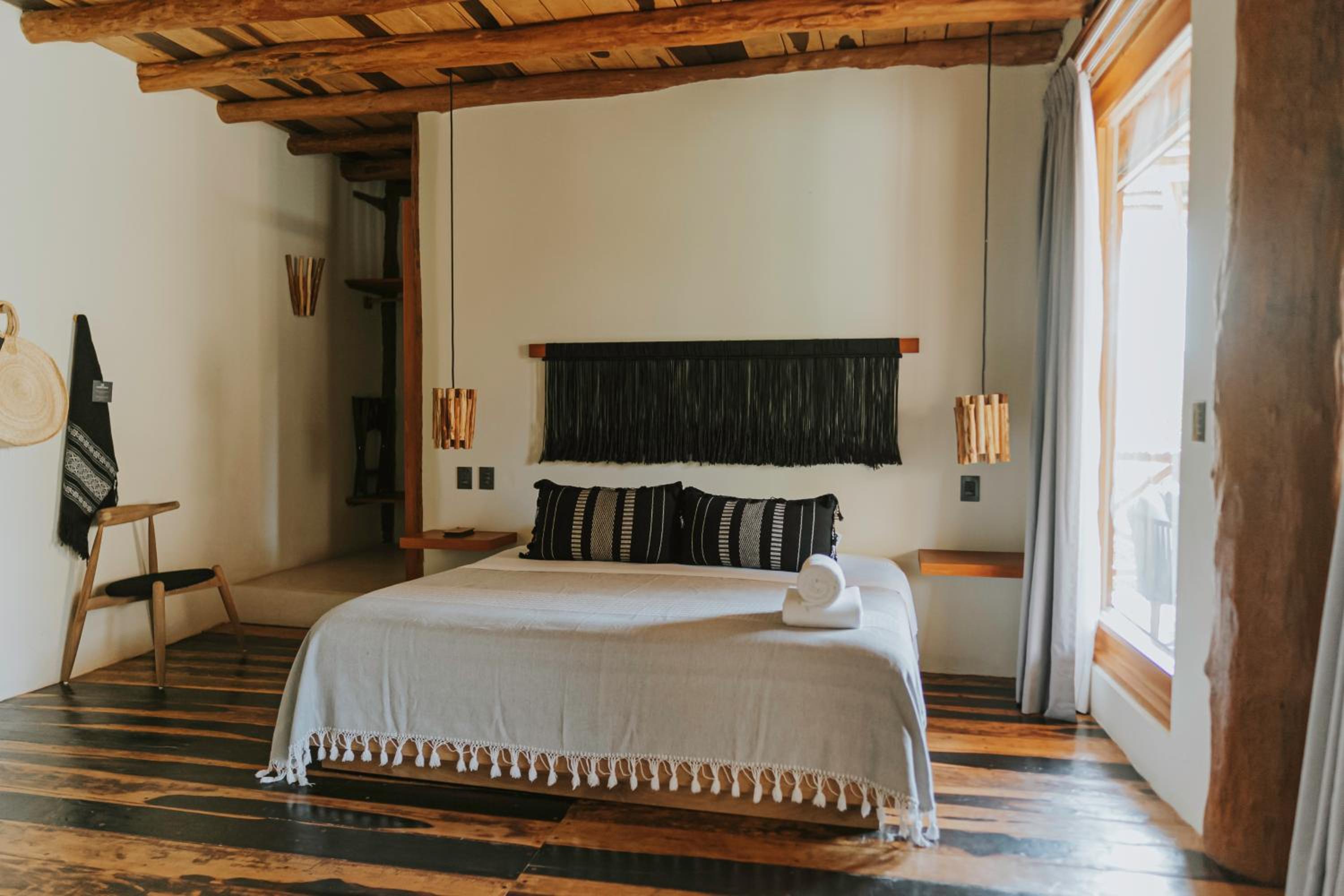 Standard Double Suite - Photo 8