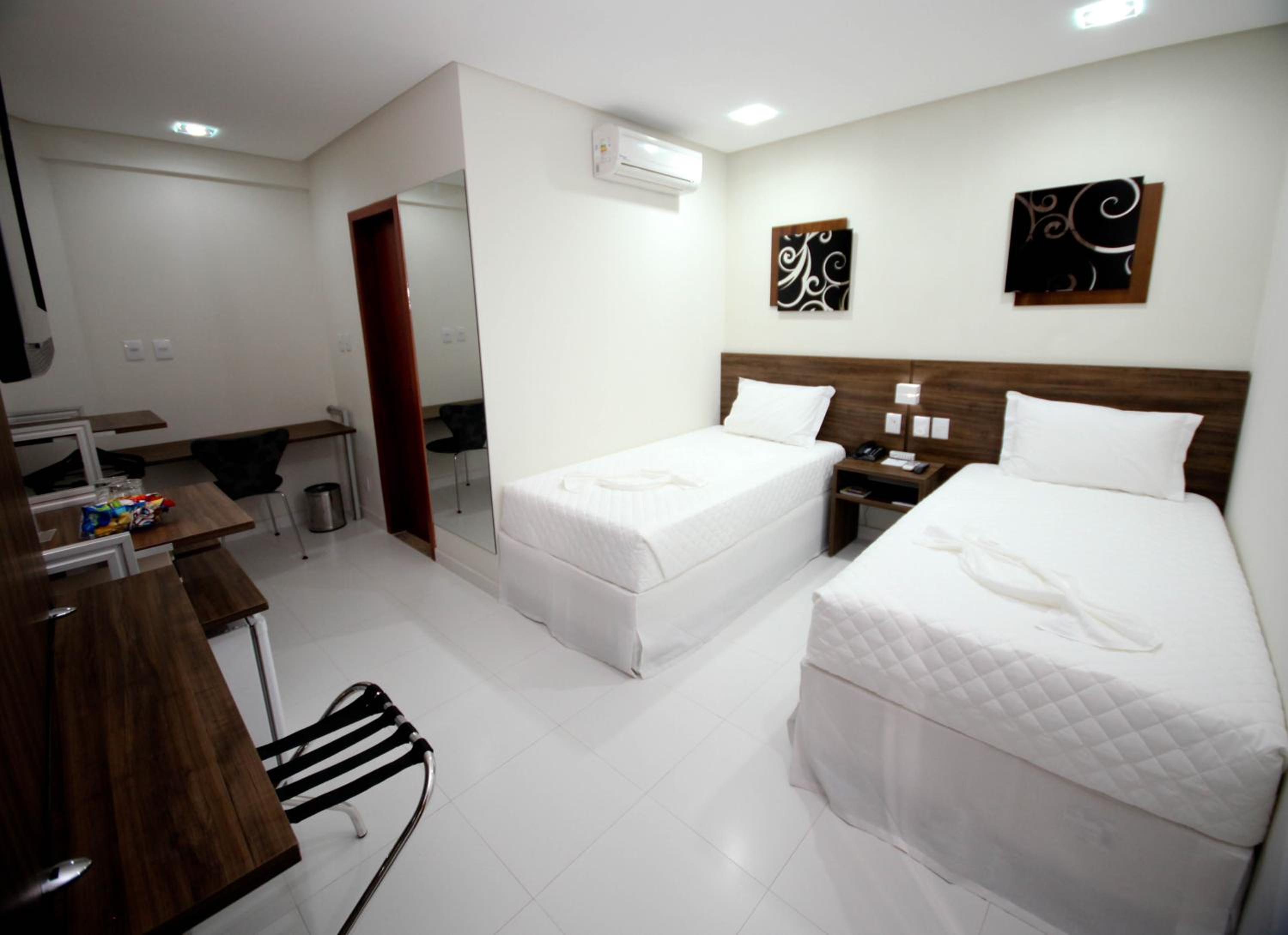 Standard Double Room photo 3