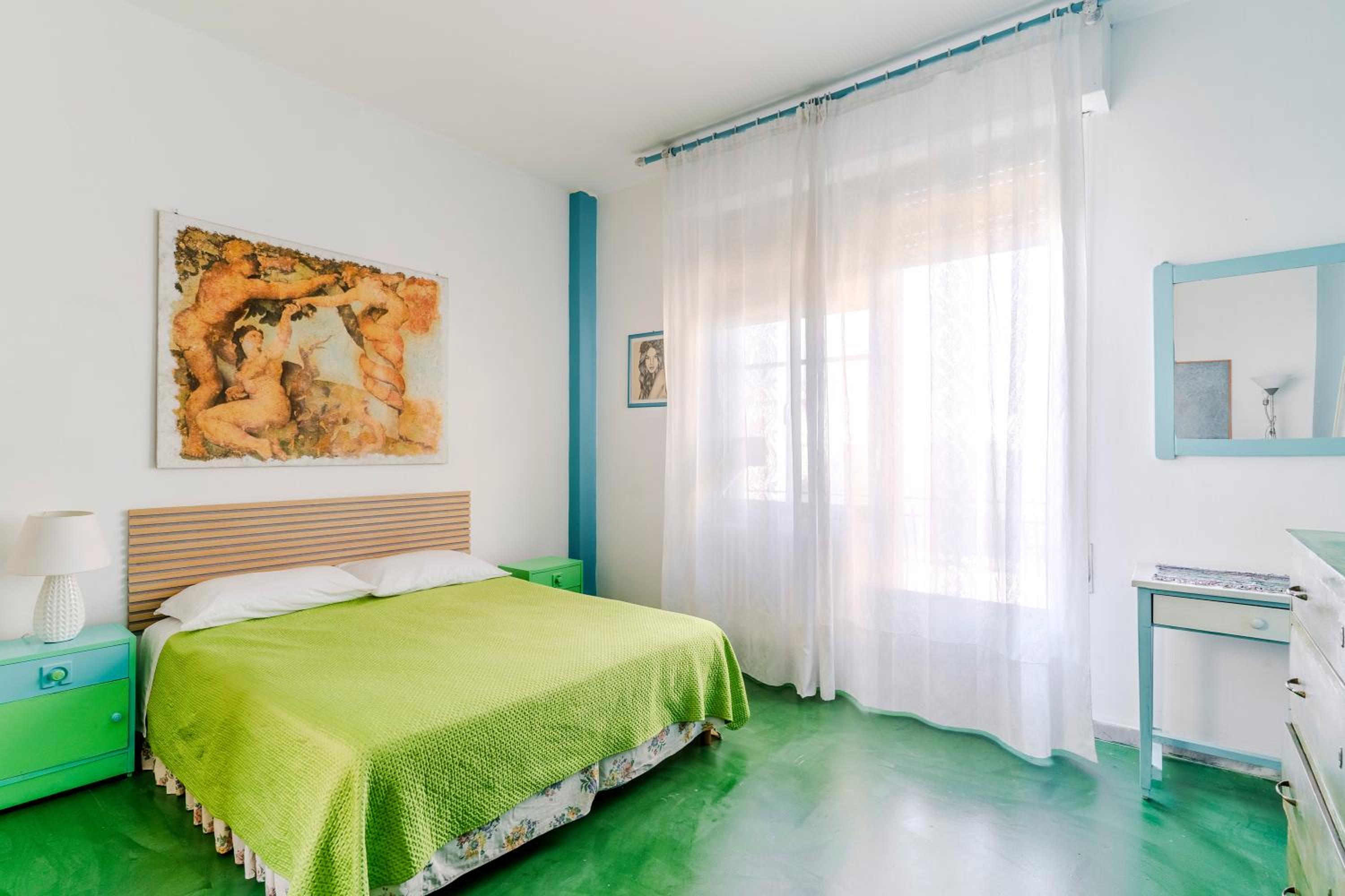 Two-Bedroom Deluxe Apartment photo 1