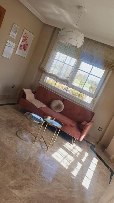 Casa de cuatro habitaciones