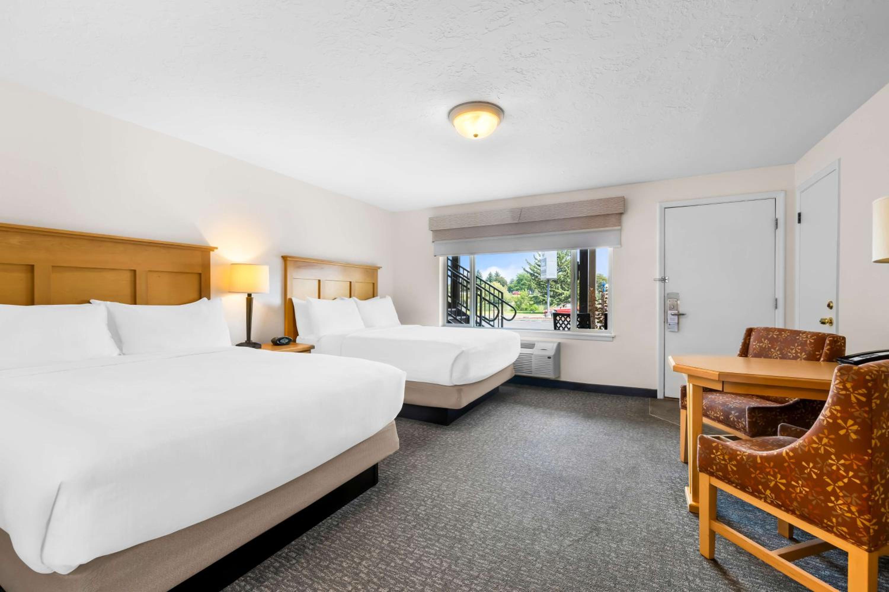 Queen Room with Two Queen Beds - Disability Access Non-Smoking