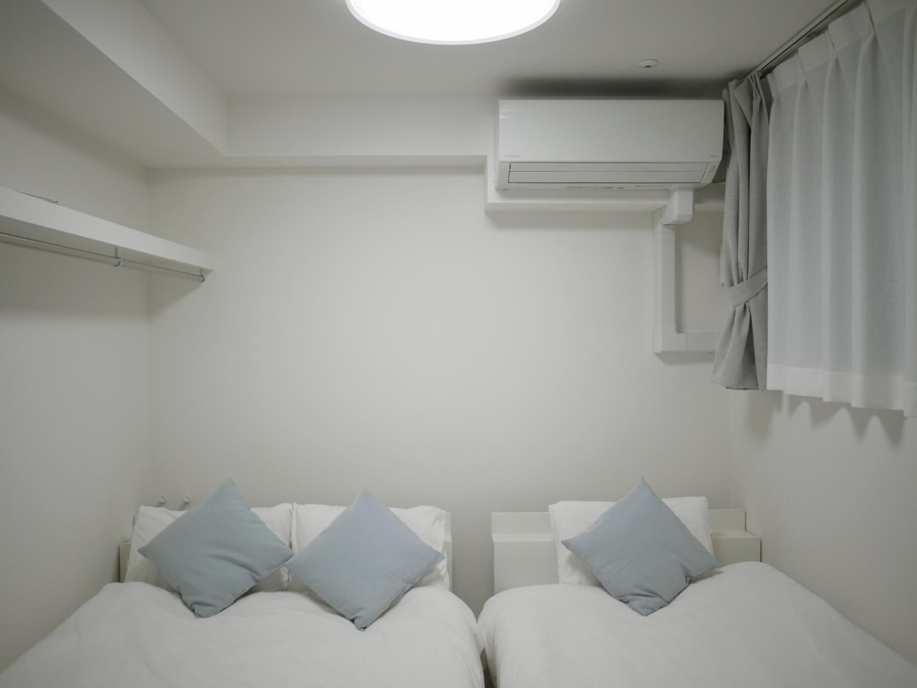 One-Bedroom Apartment photo 3