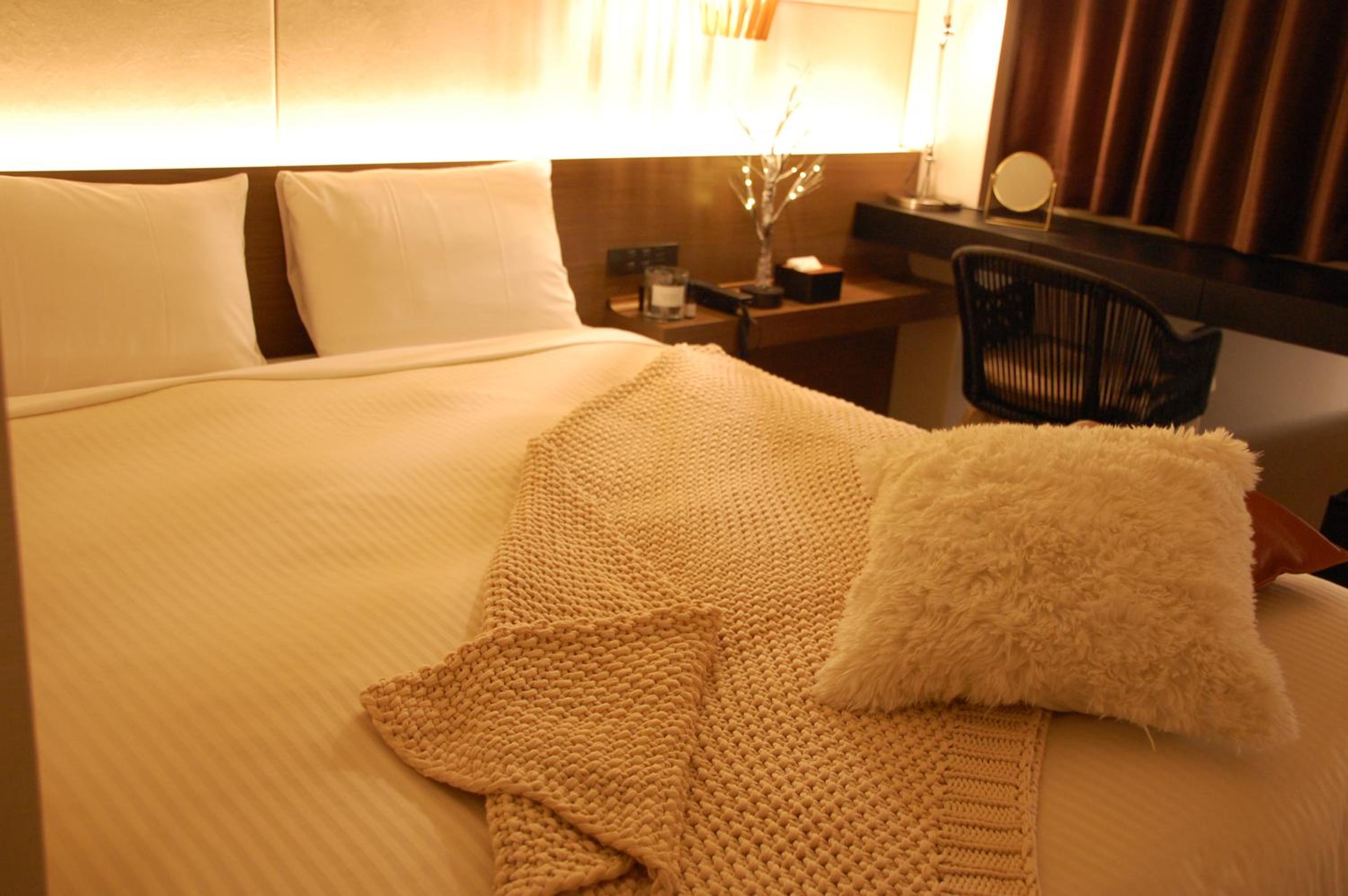 Single Room with Shower-Main BLD - Non-Smoking
