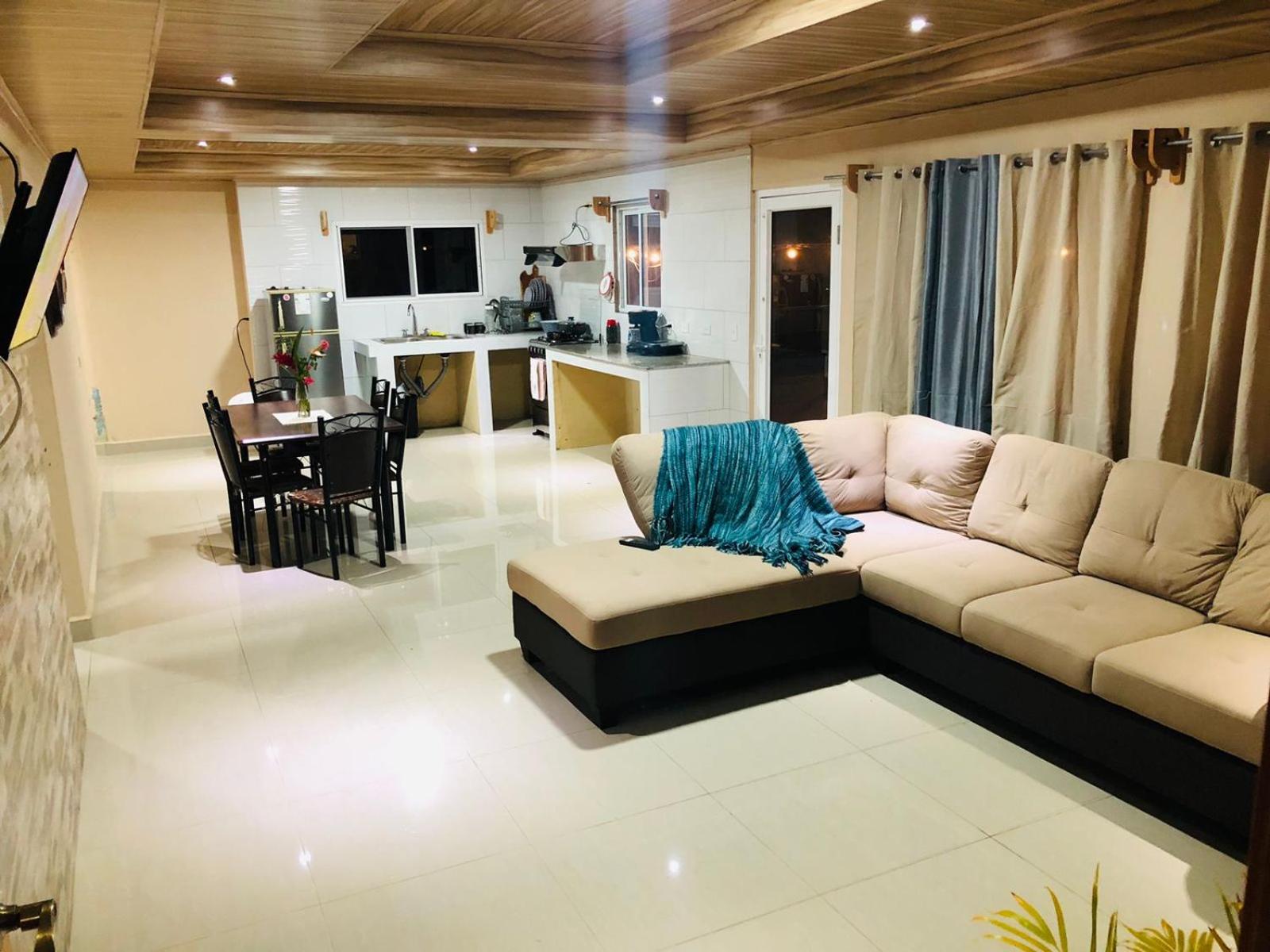 Three-Bedroom House photo 3