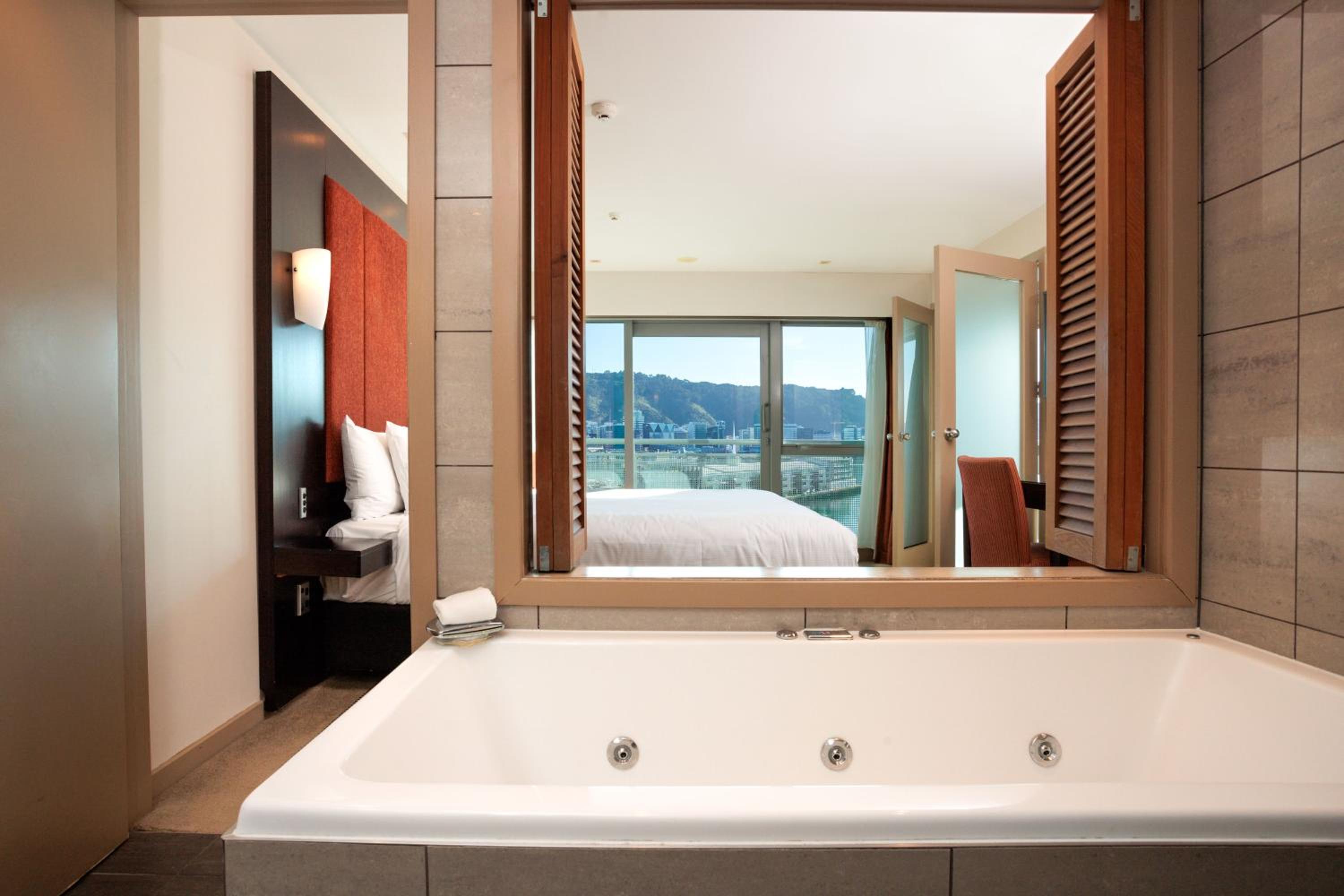 Junior Suite thumbnail 5