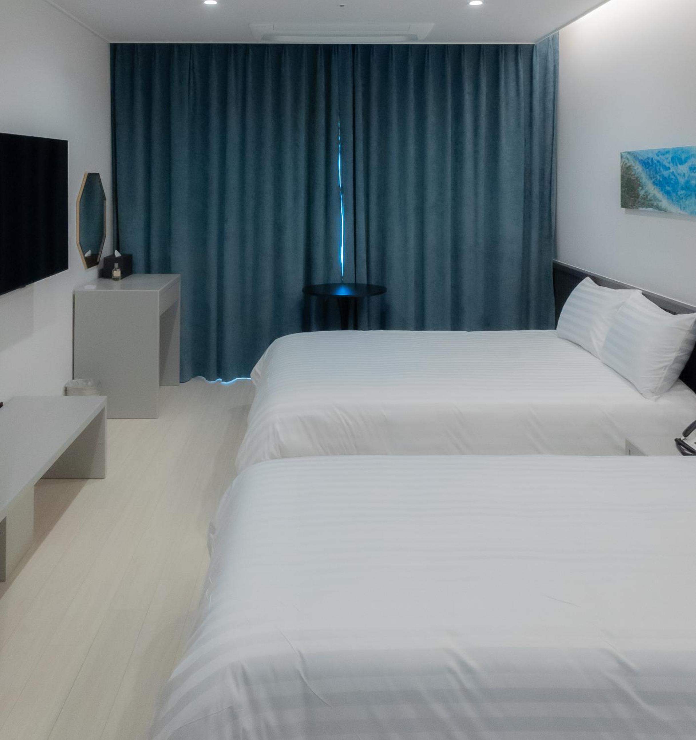 Deluxe Twin Room - Photo 4