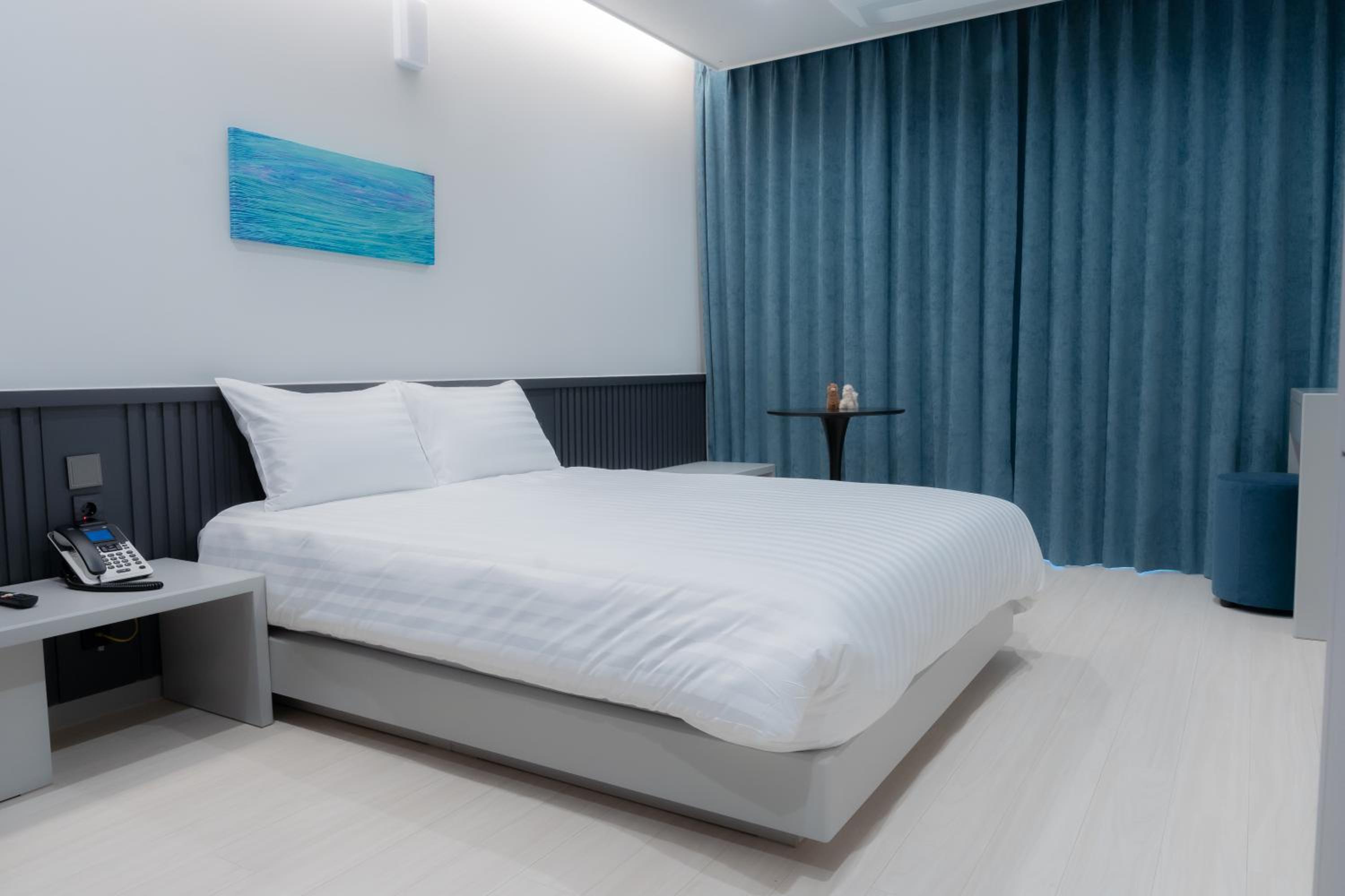 Deluxe Double Room - Photo 1