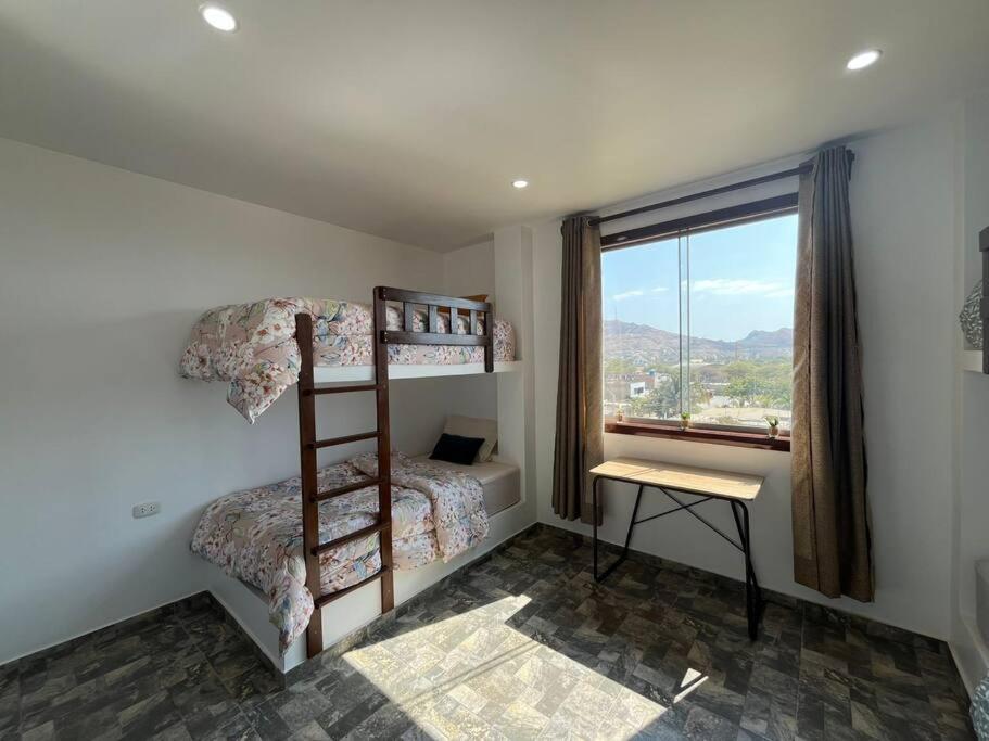 One-Bedroom Apartment photo 3