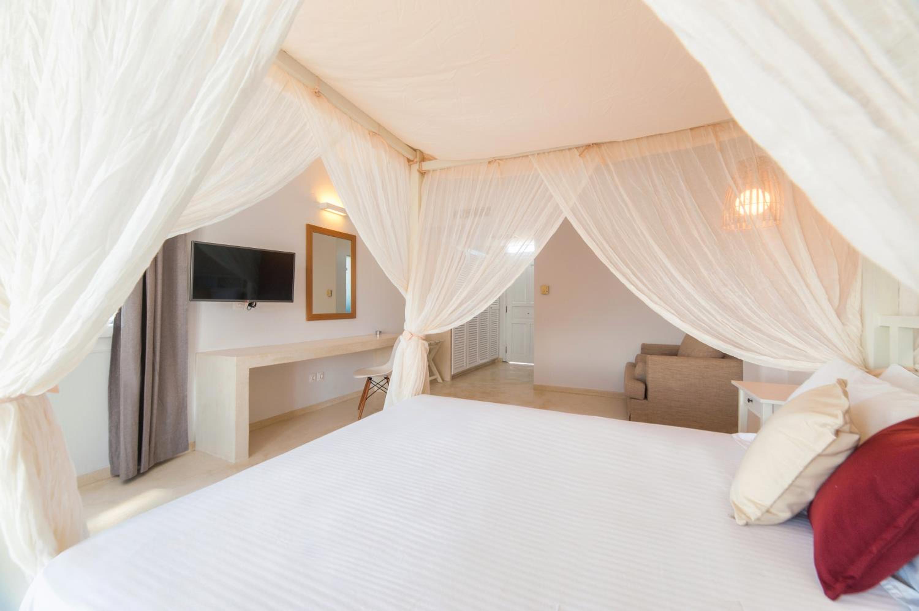 Superior Room with Sea View - Photo 1