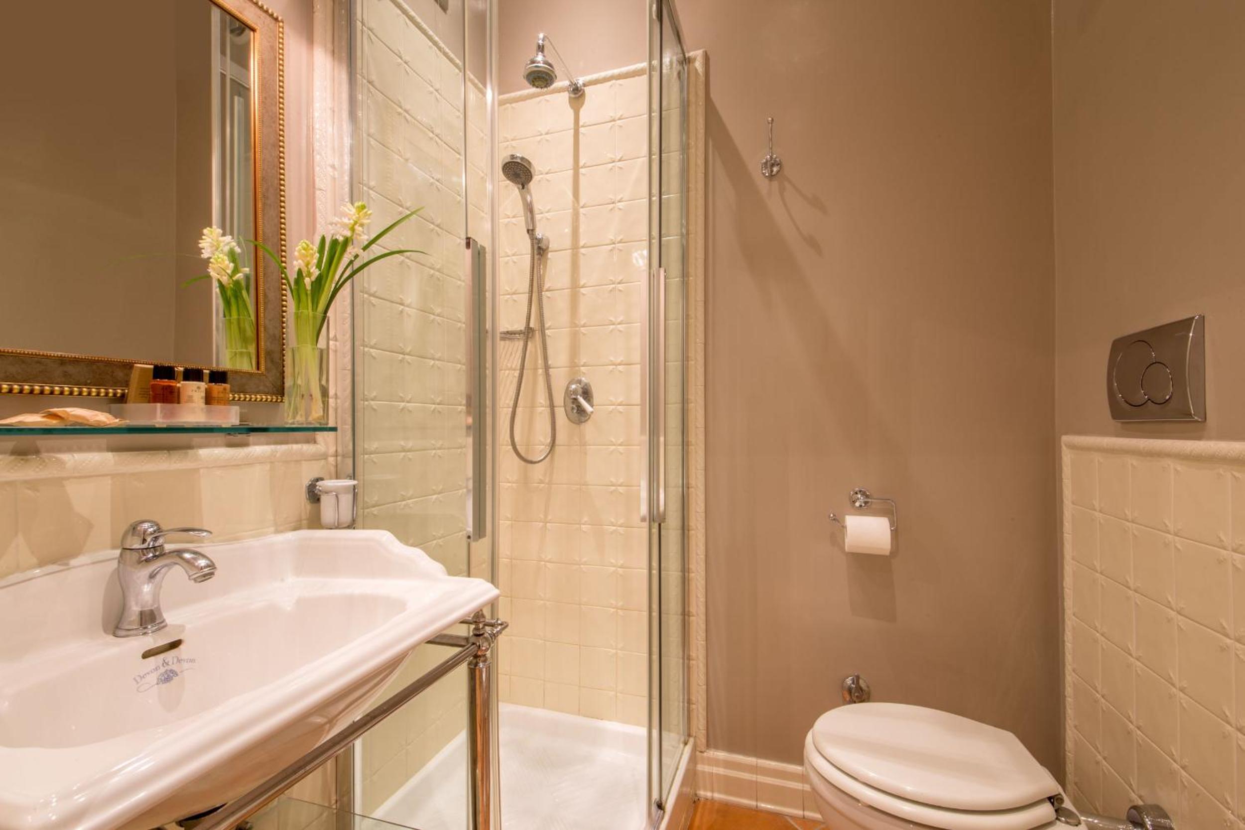Single Room - Via dei Greci 23