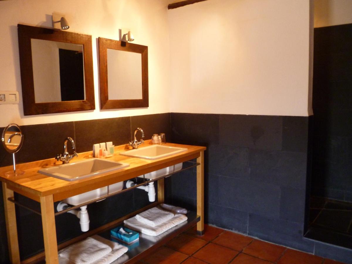 Deluxe Suite - Photo 5