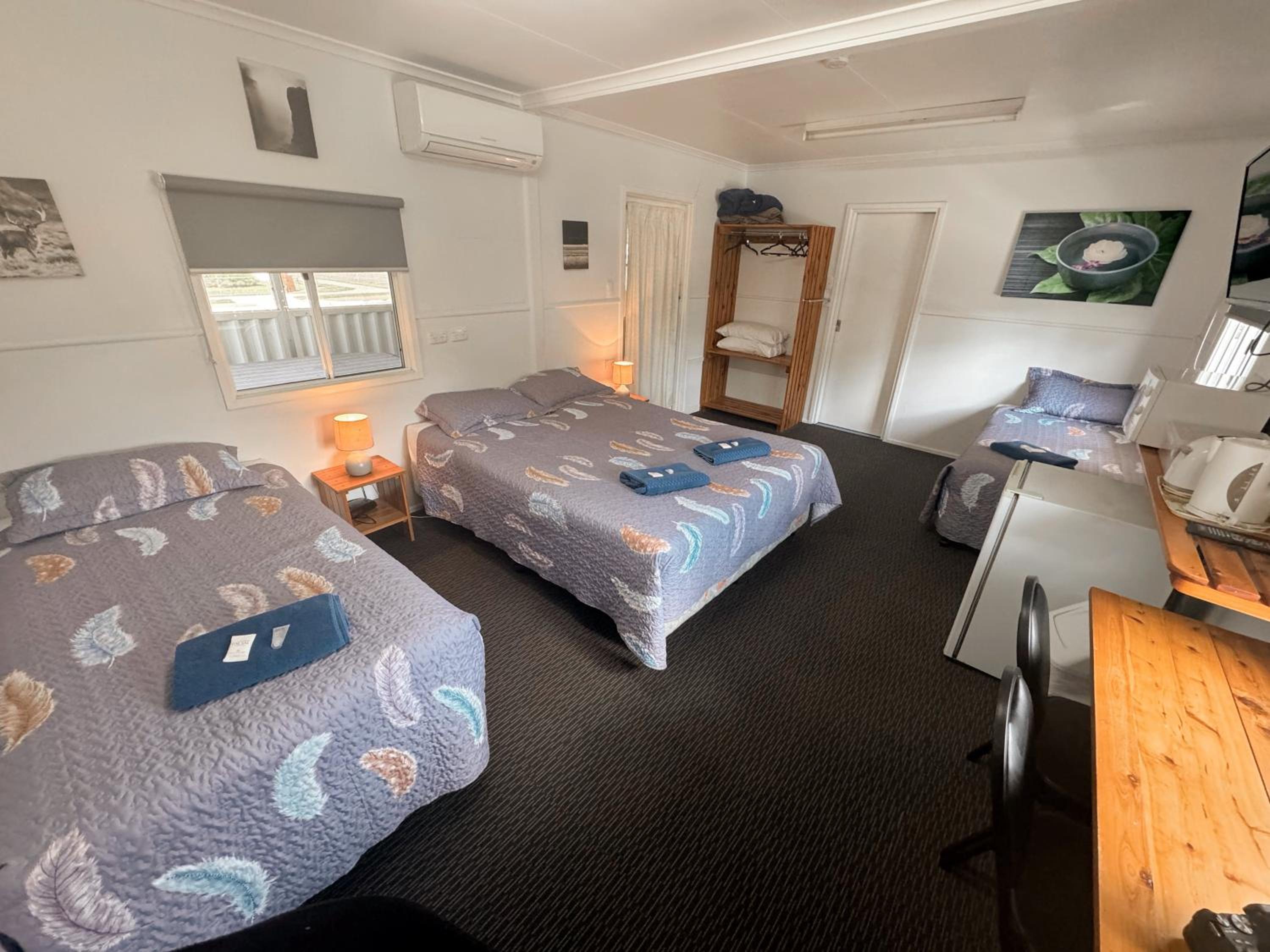 Standard Queen Room