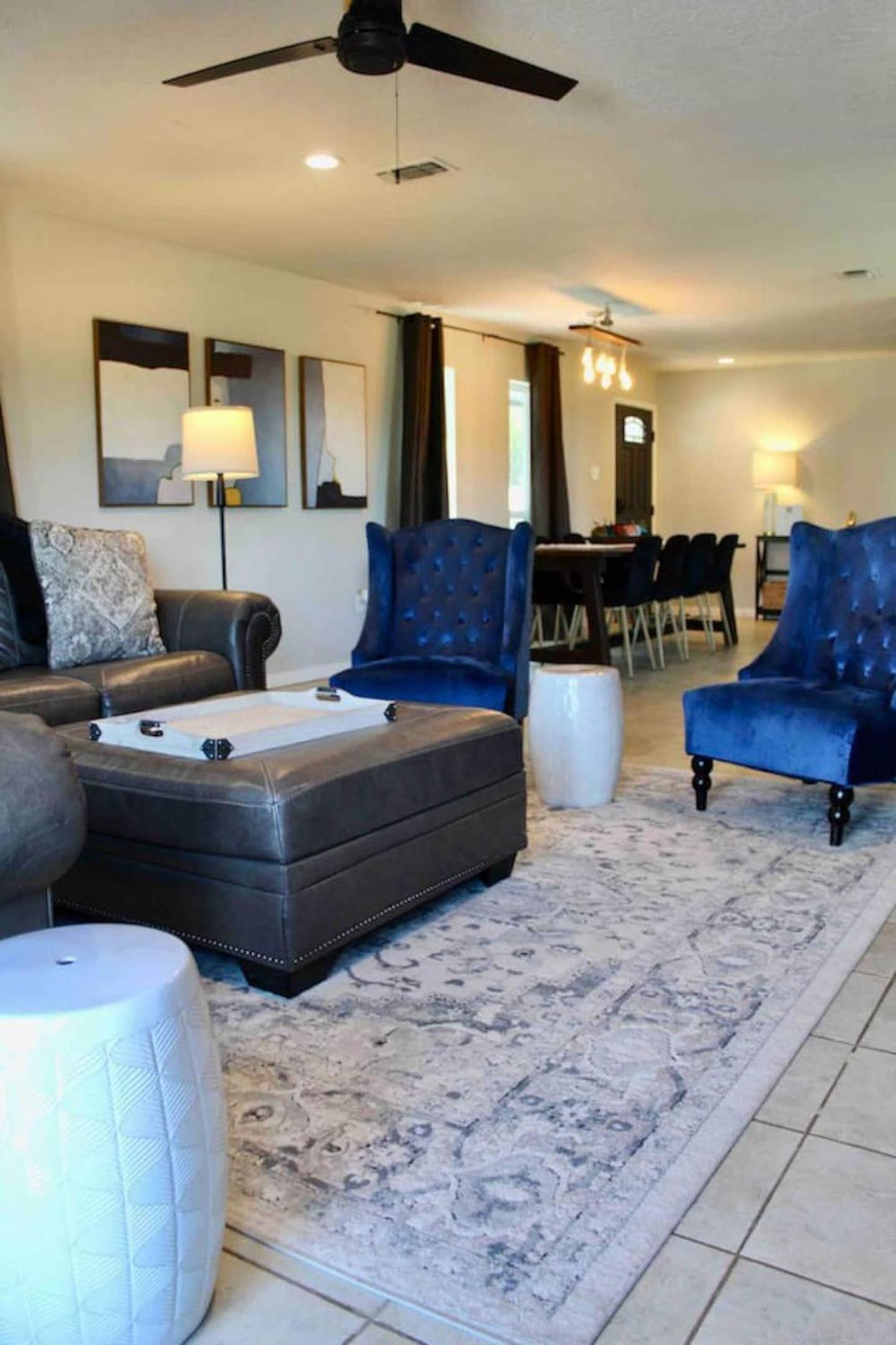 Three-Bedroom House photo 1