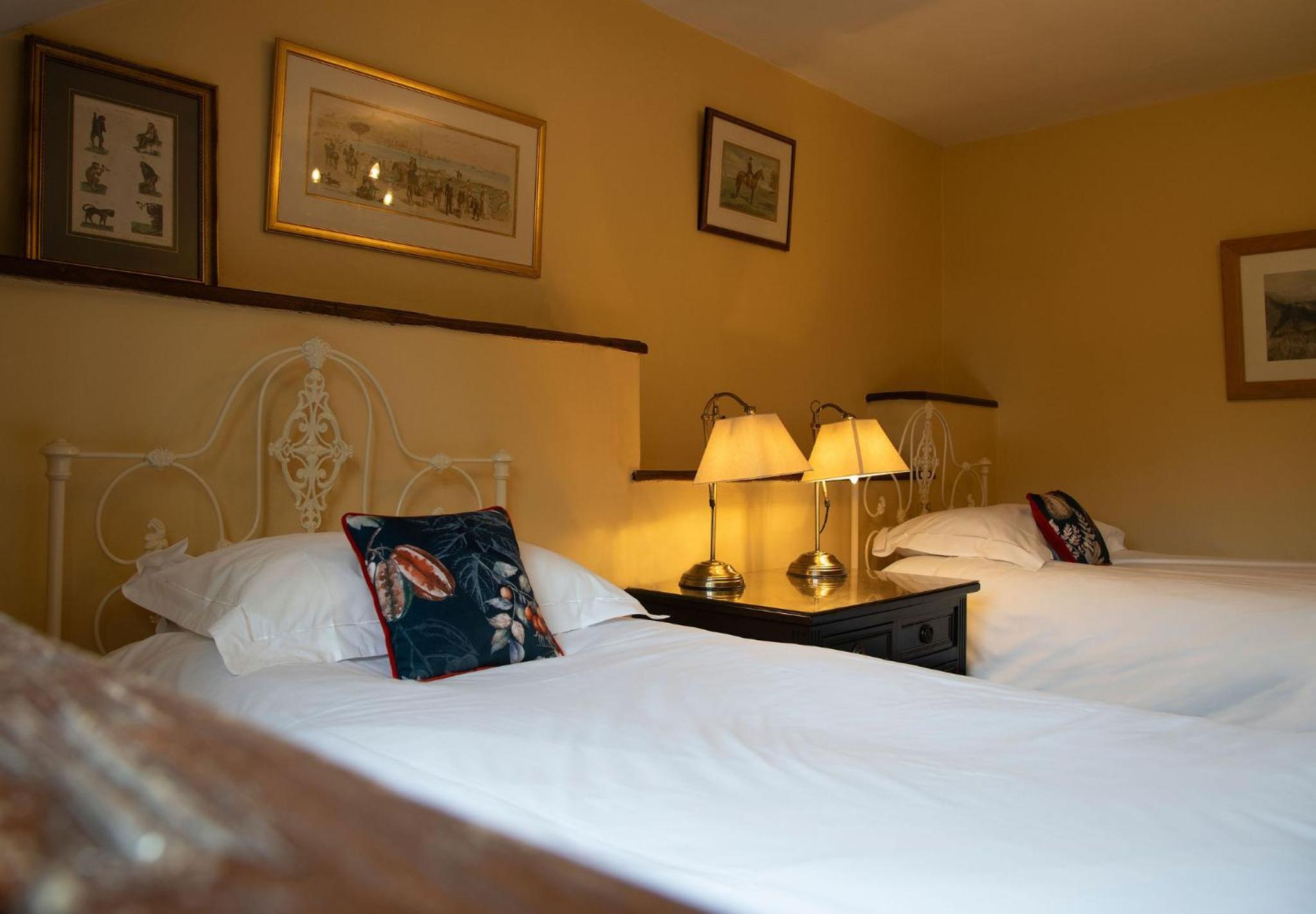 Two Bedrooms Suite - Photo 3