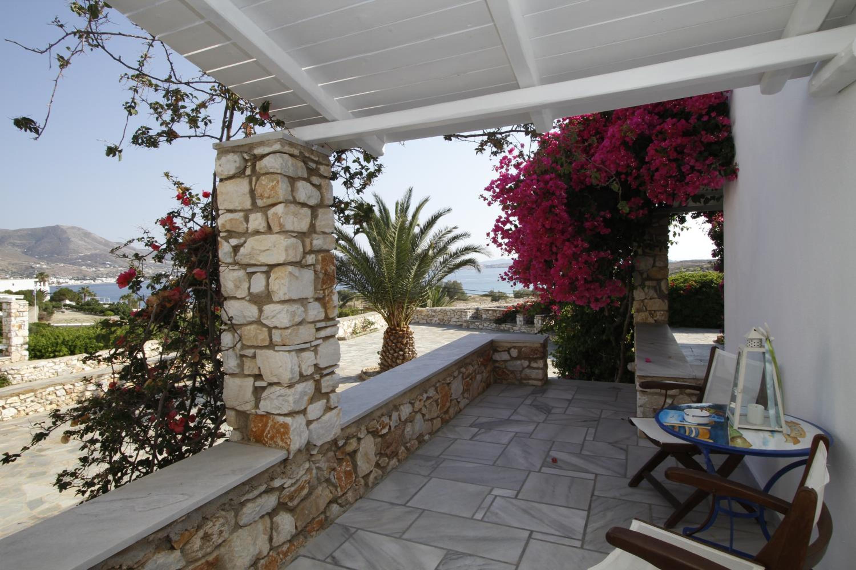 Standard Room with Sea View - Photo 3