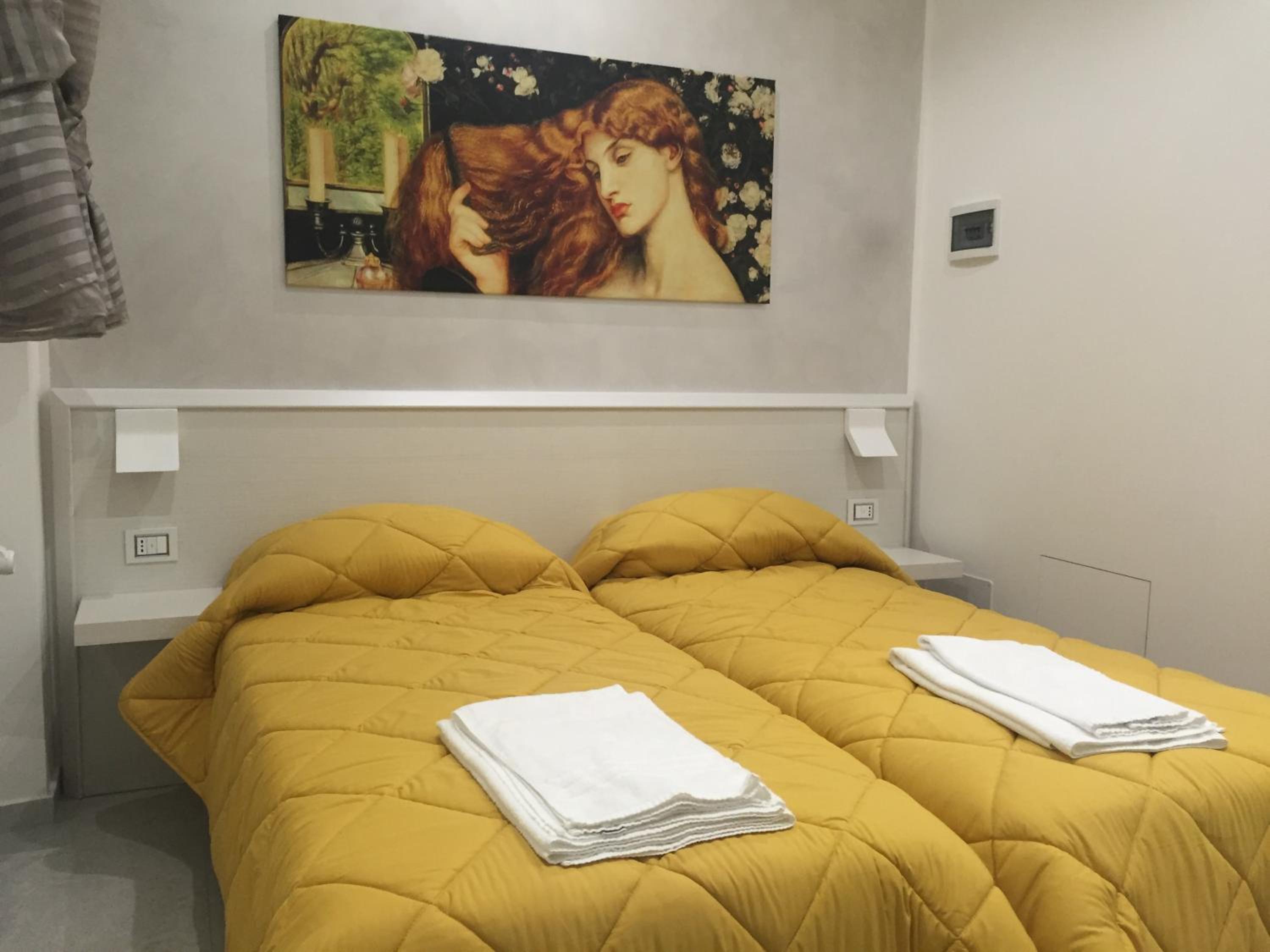 Twin Room with Bathroom