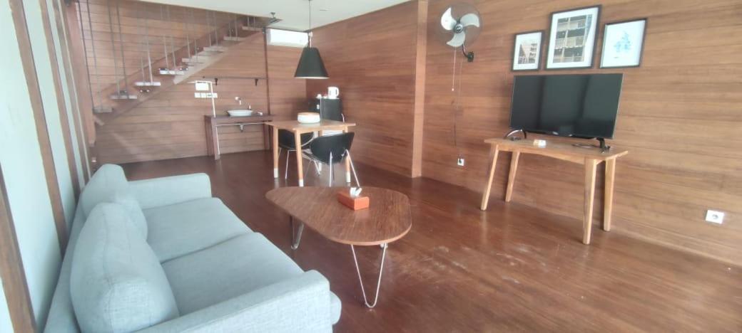 Superior Villa photo 1