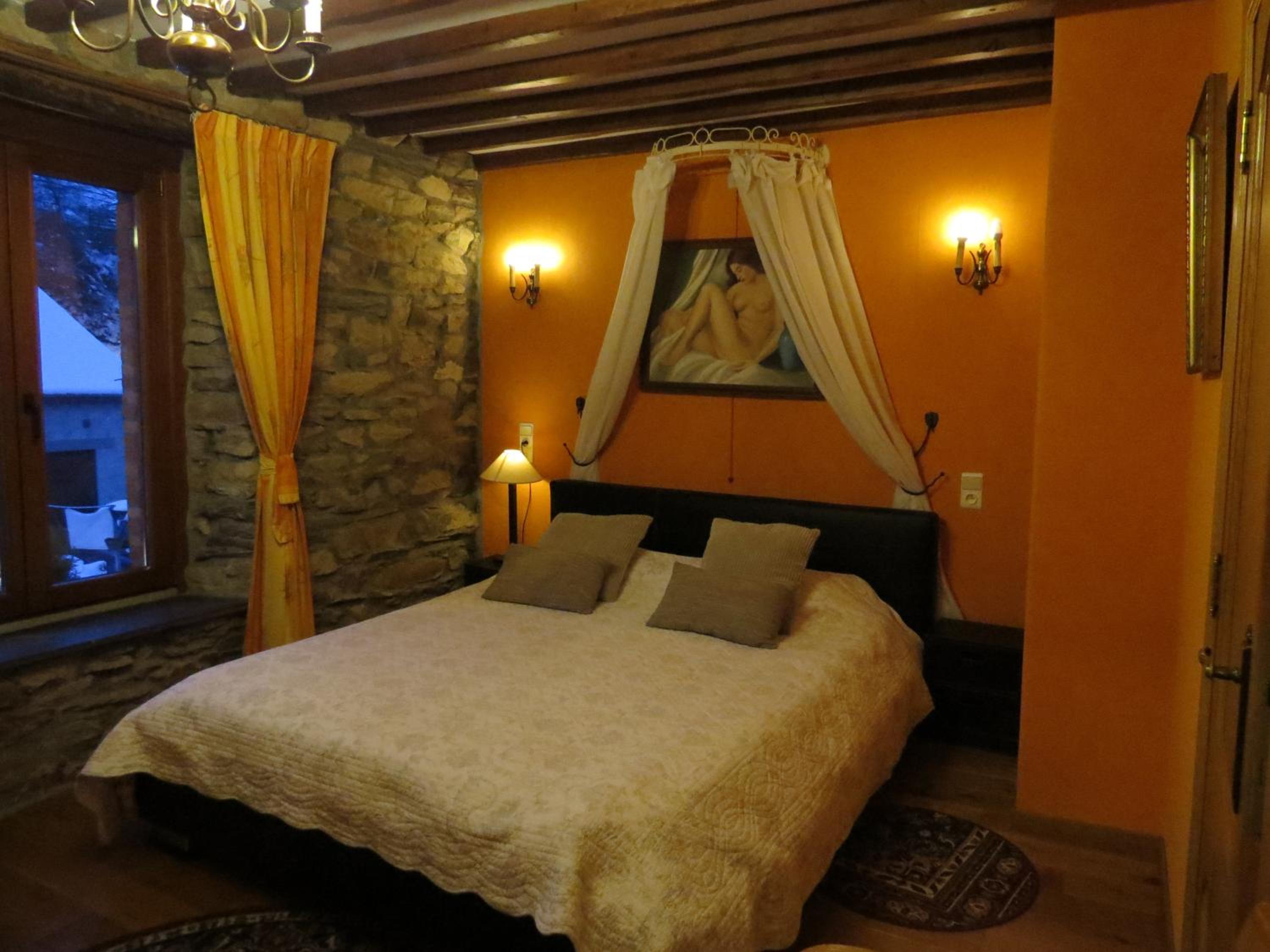Large Double Room photo 2