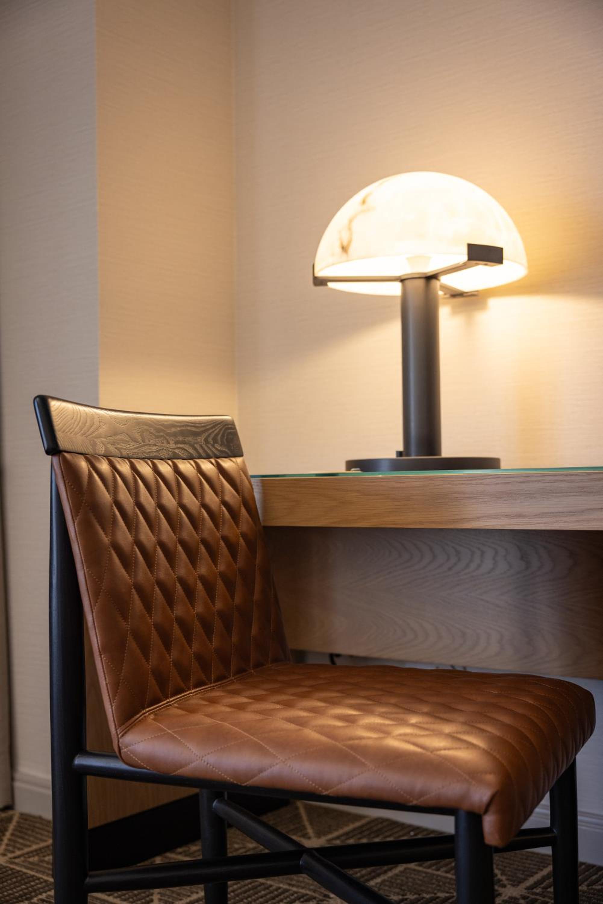 Deluxe Double Room with Two Double Beds - Photo 6