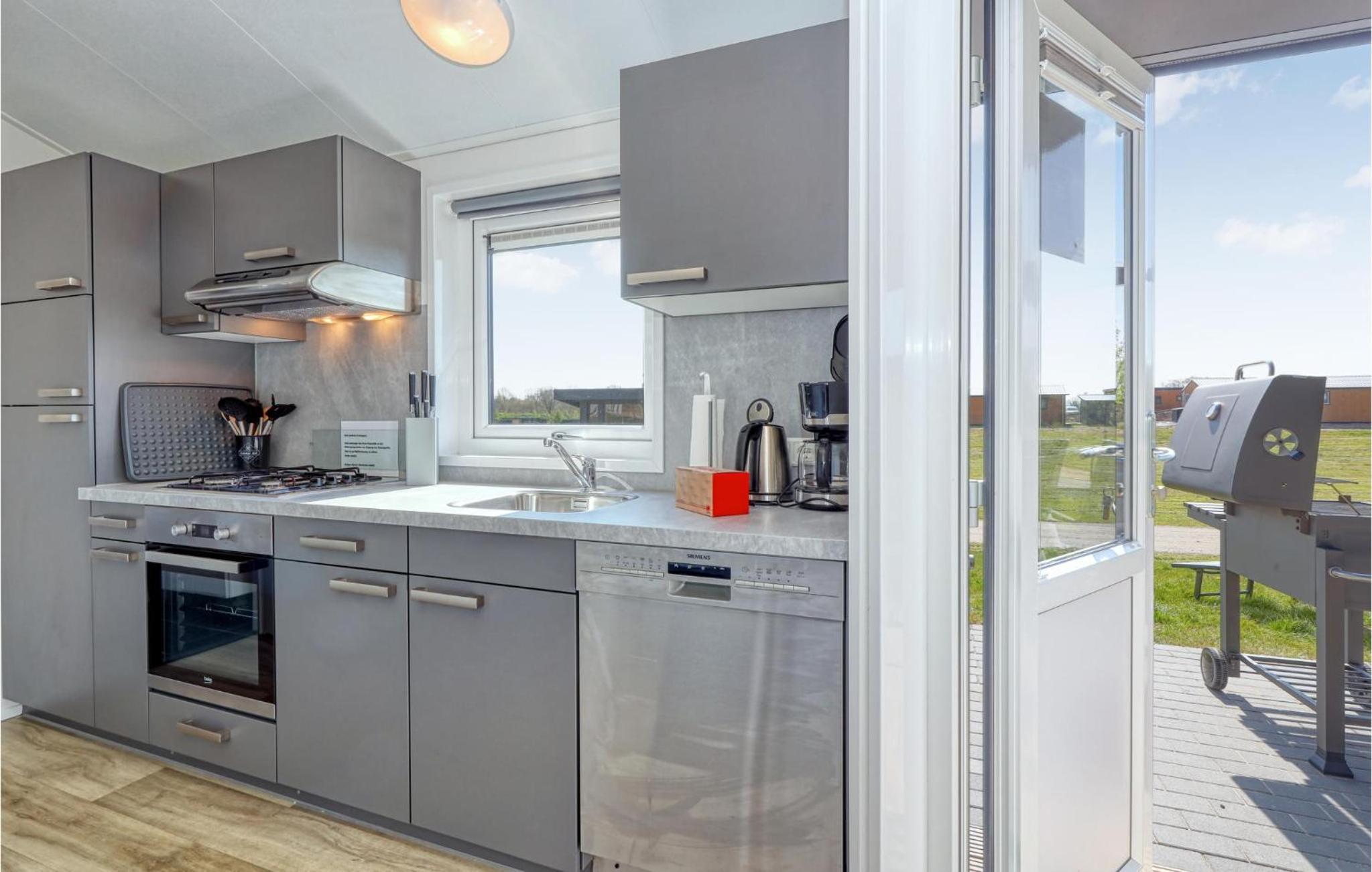 Two-Bedroom Holiday Home photo 2