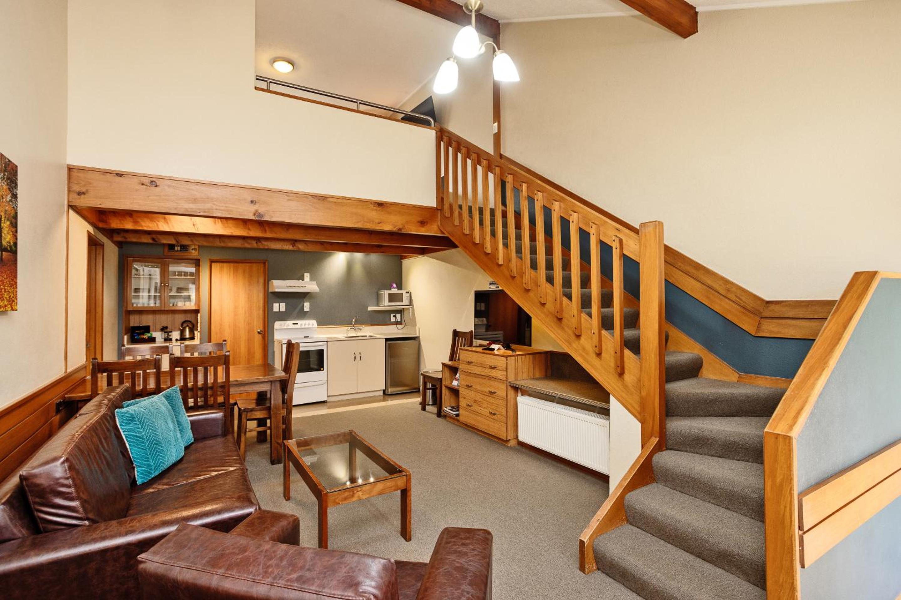 Two-Bedroom Apartment - Photo 7