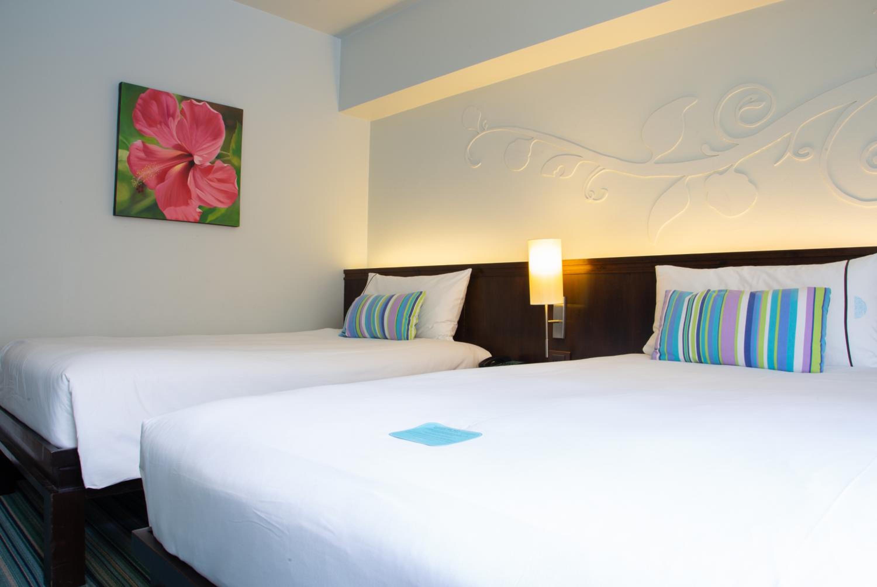 Deluxe Garden Twin Bed - Photo 2