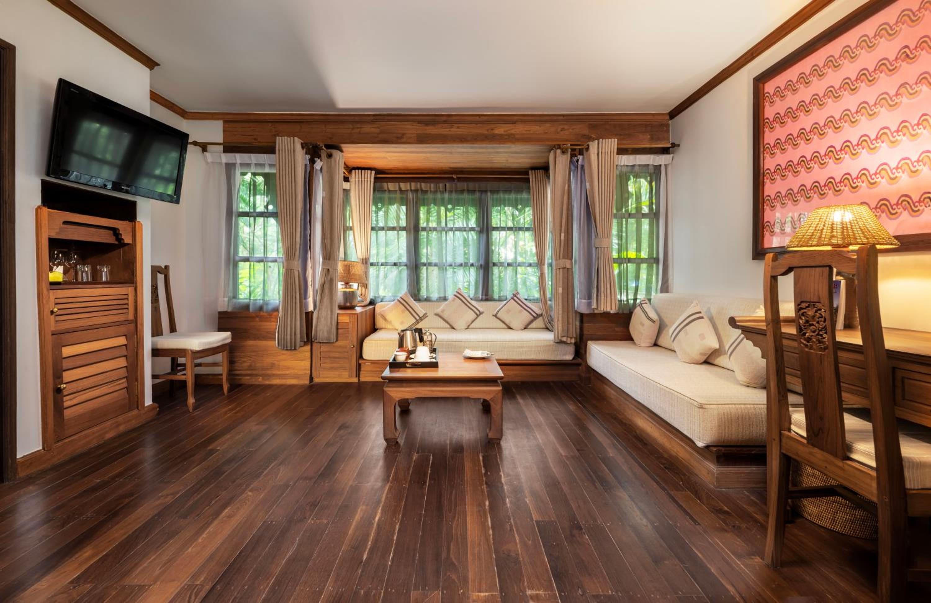 Executive Suite photo 3