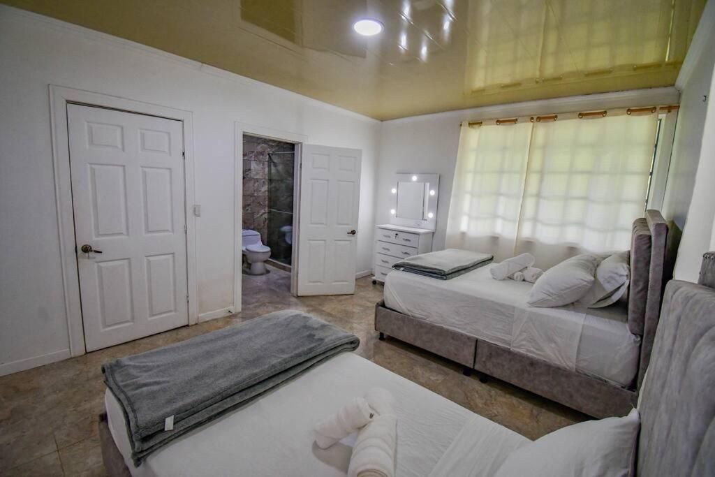 Three-Bedroom House photo 1