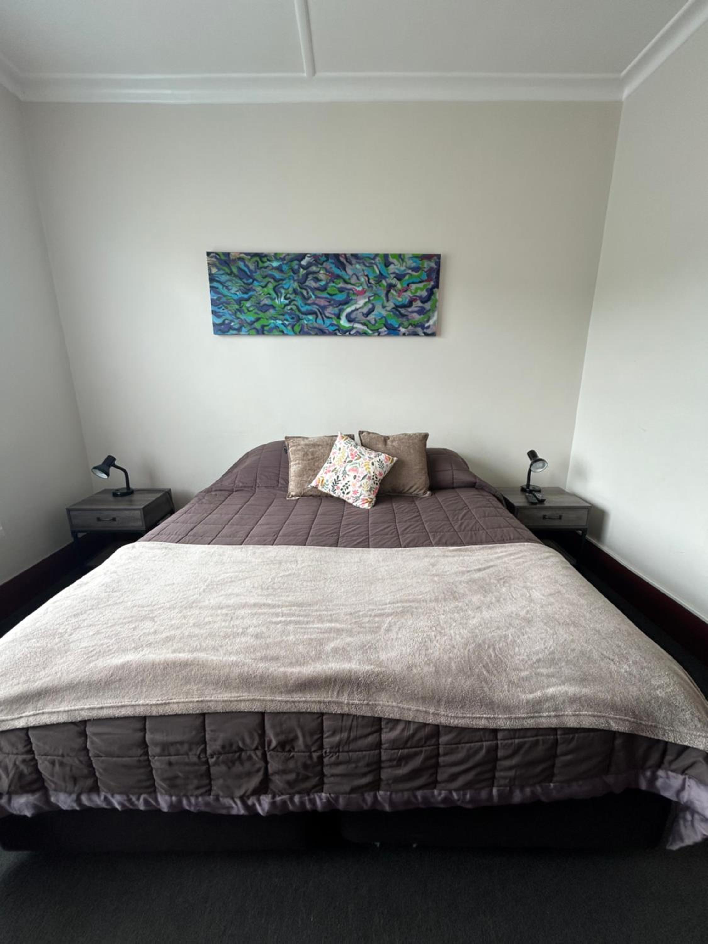 Deluxe King Room - Photo 3