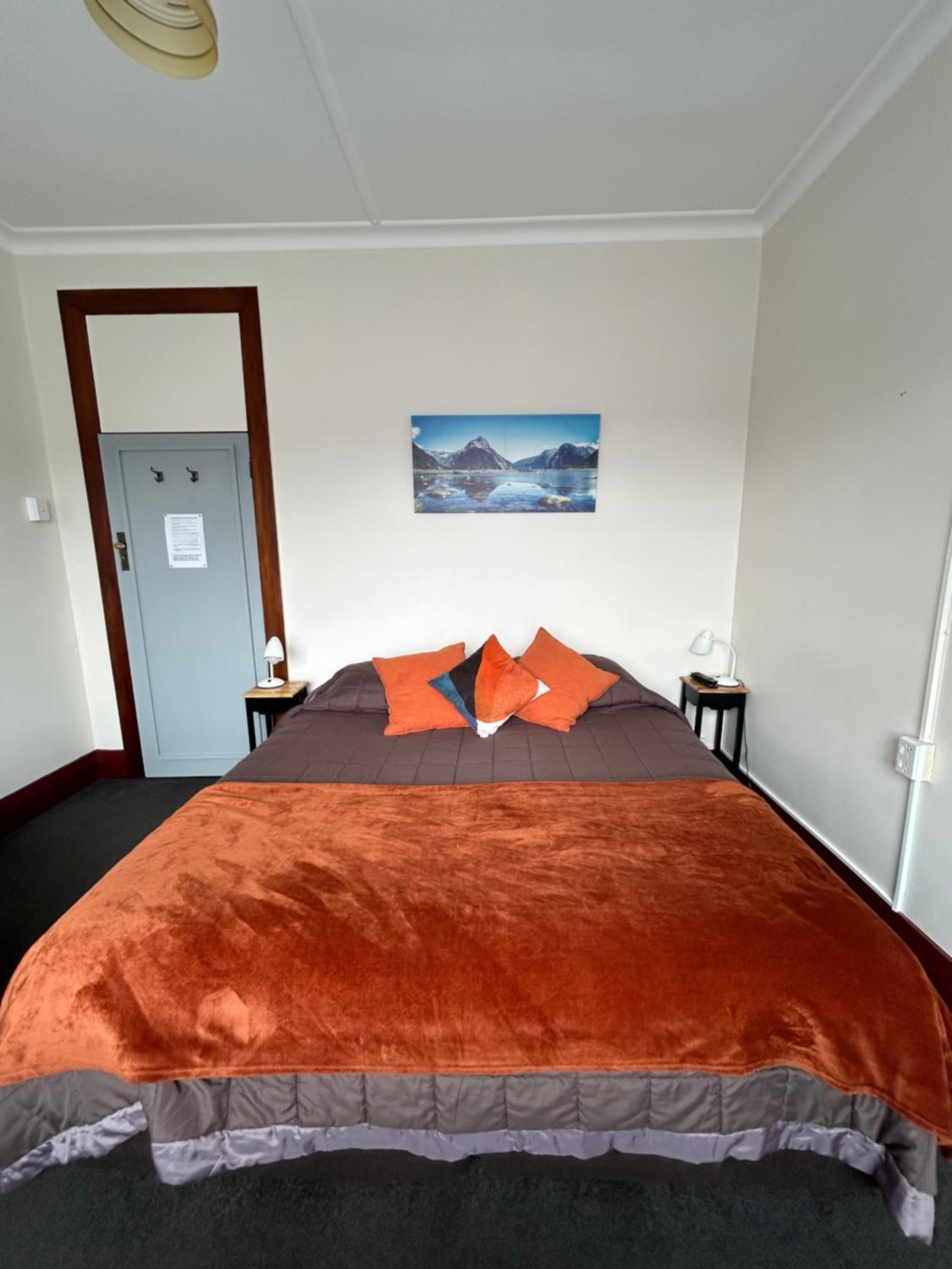 Deluxe Triple Room - Photo 1