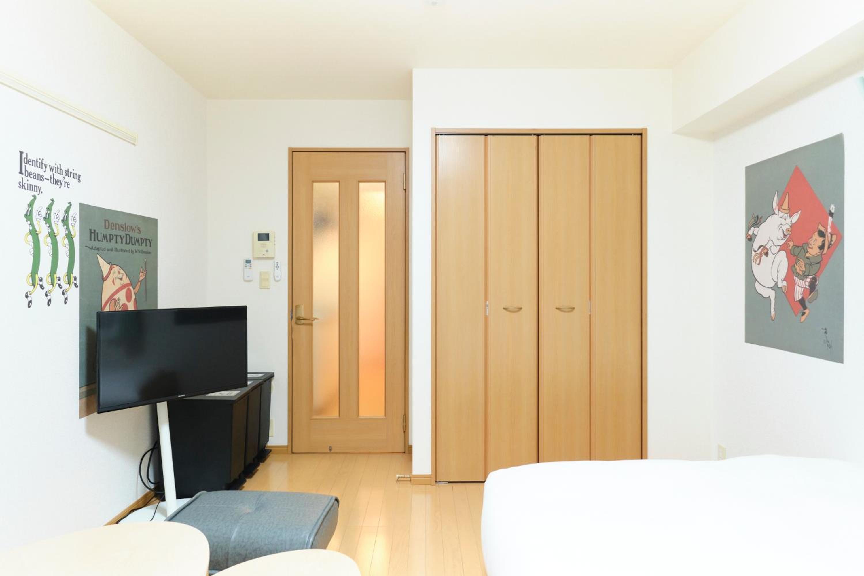 Apartment photo 3