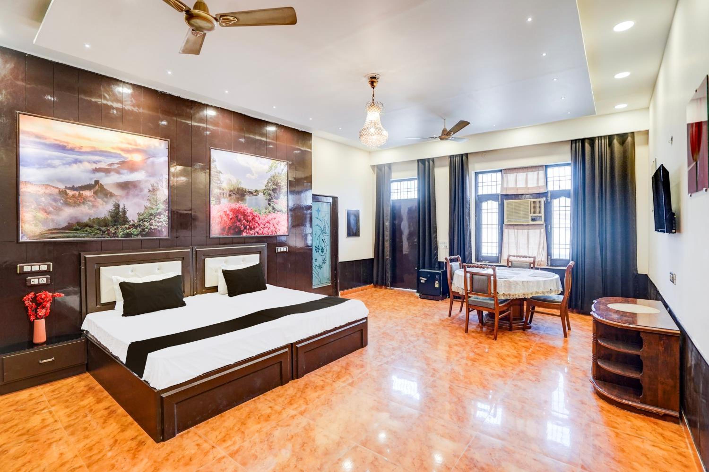 Classic Triple Room