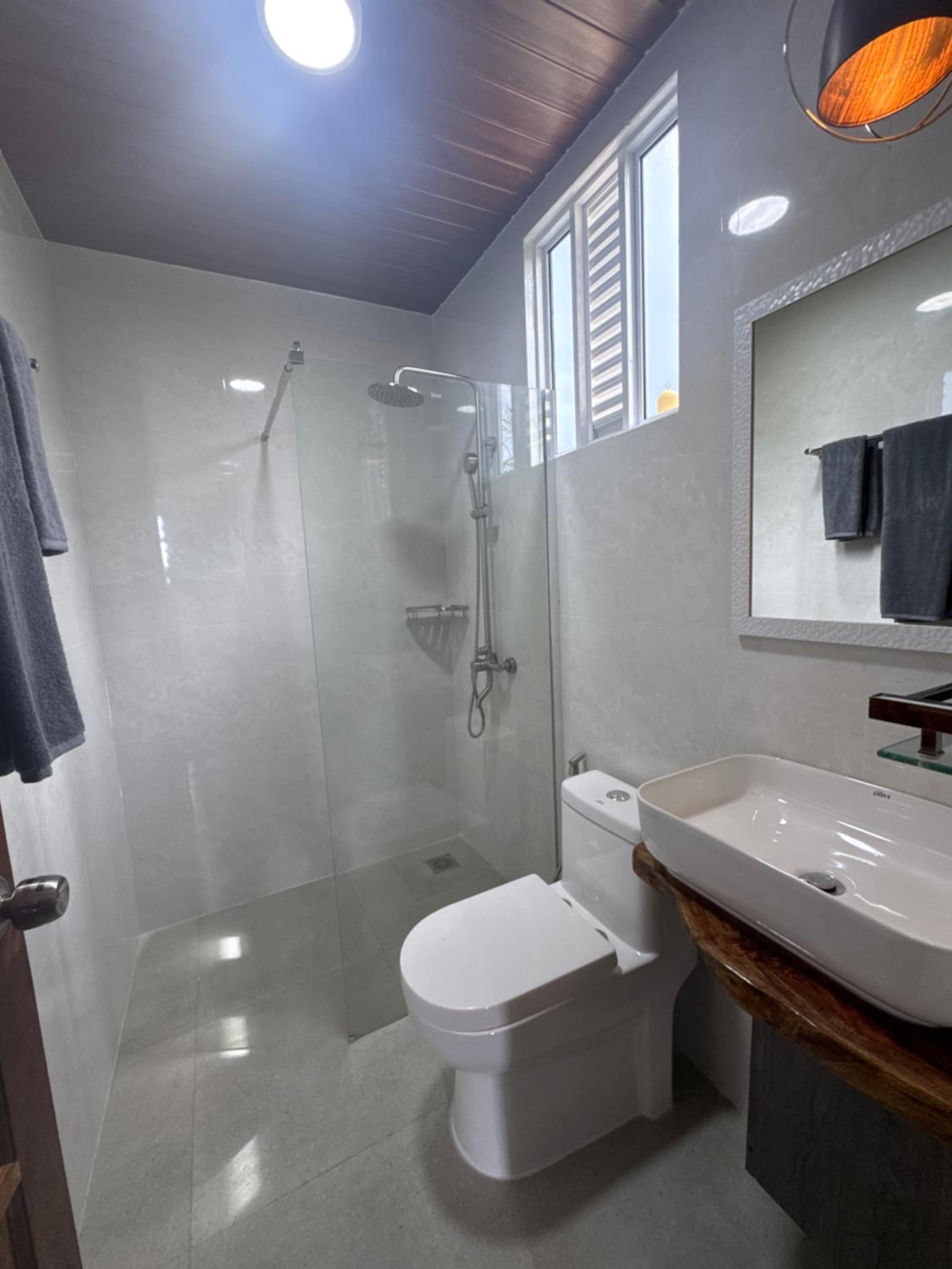 Deluxe Double Room with Balcony photo 2