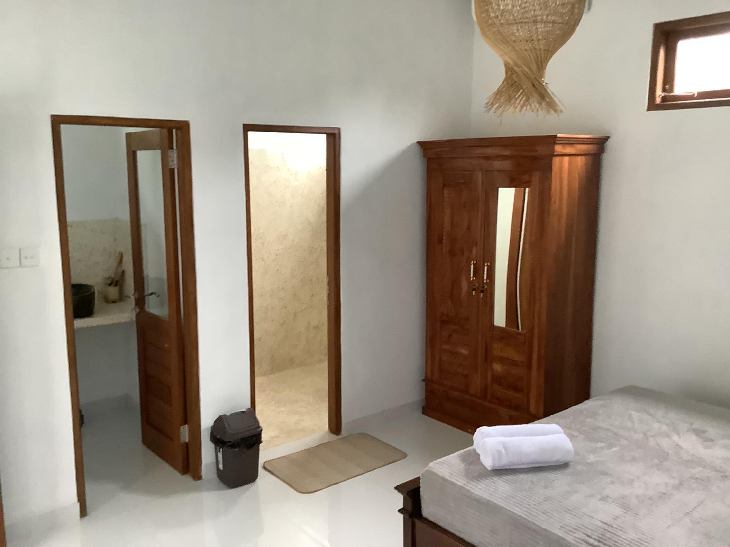 Budget Double Room photo 3