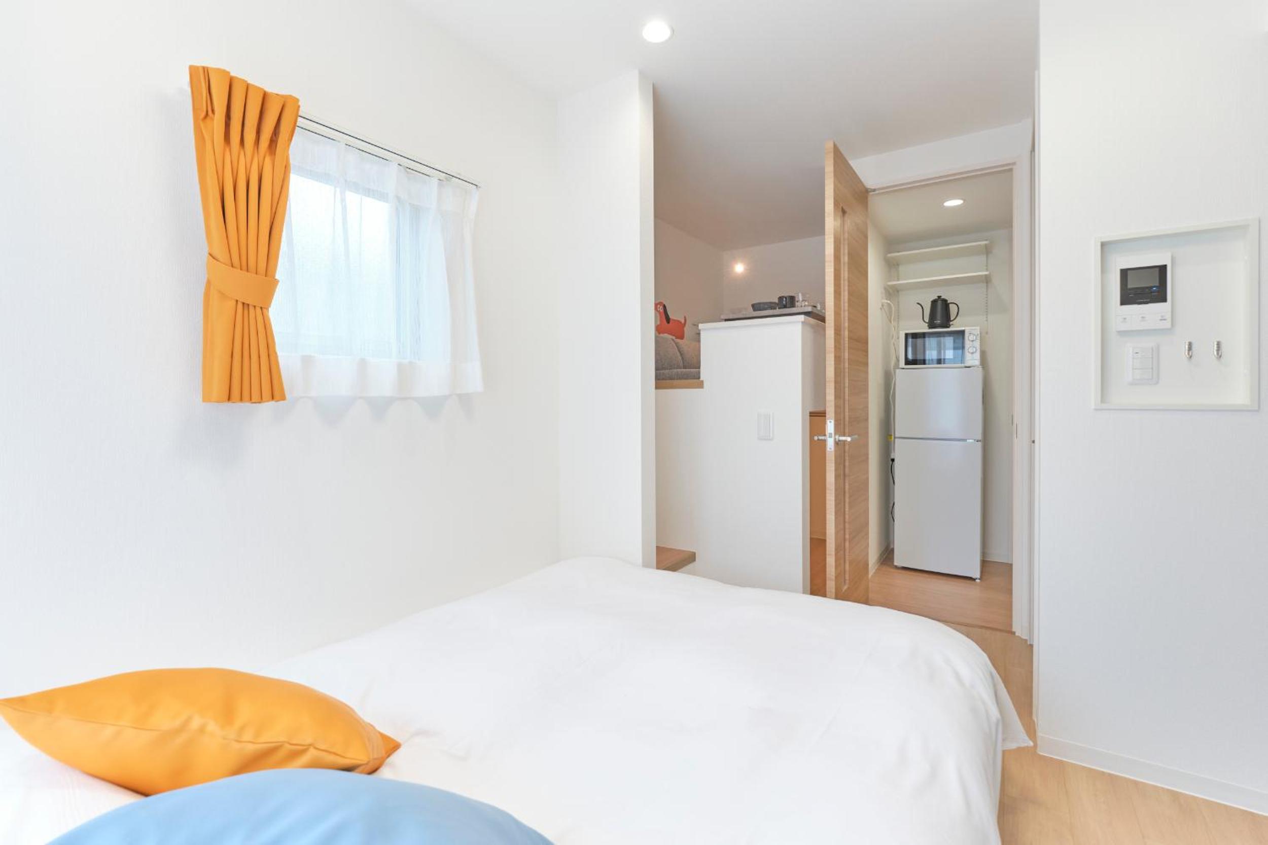 One-Bedroom Apartment photo 2