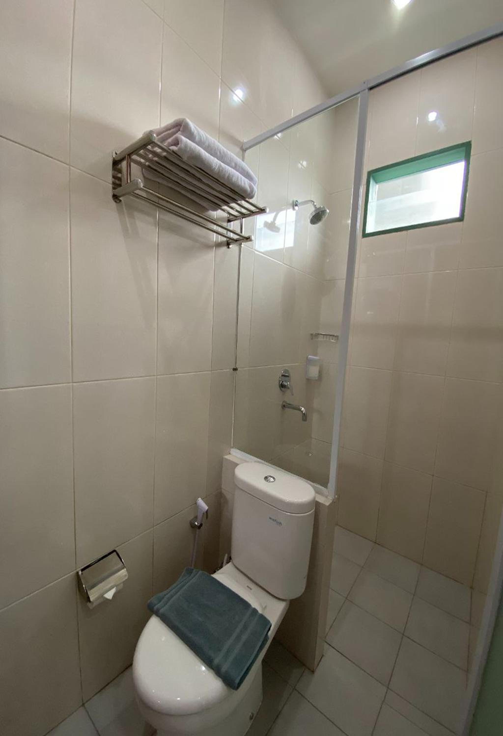 Standard Double or Twin Room - Photo 3