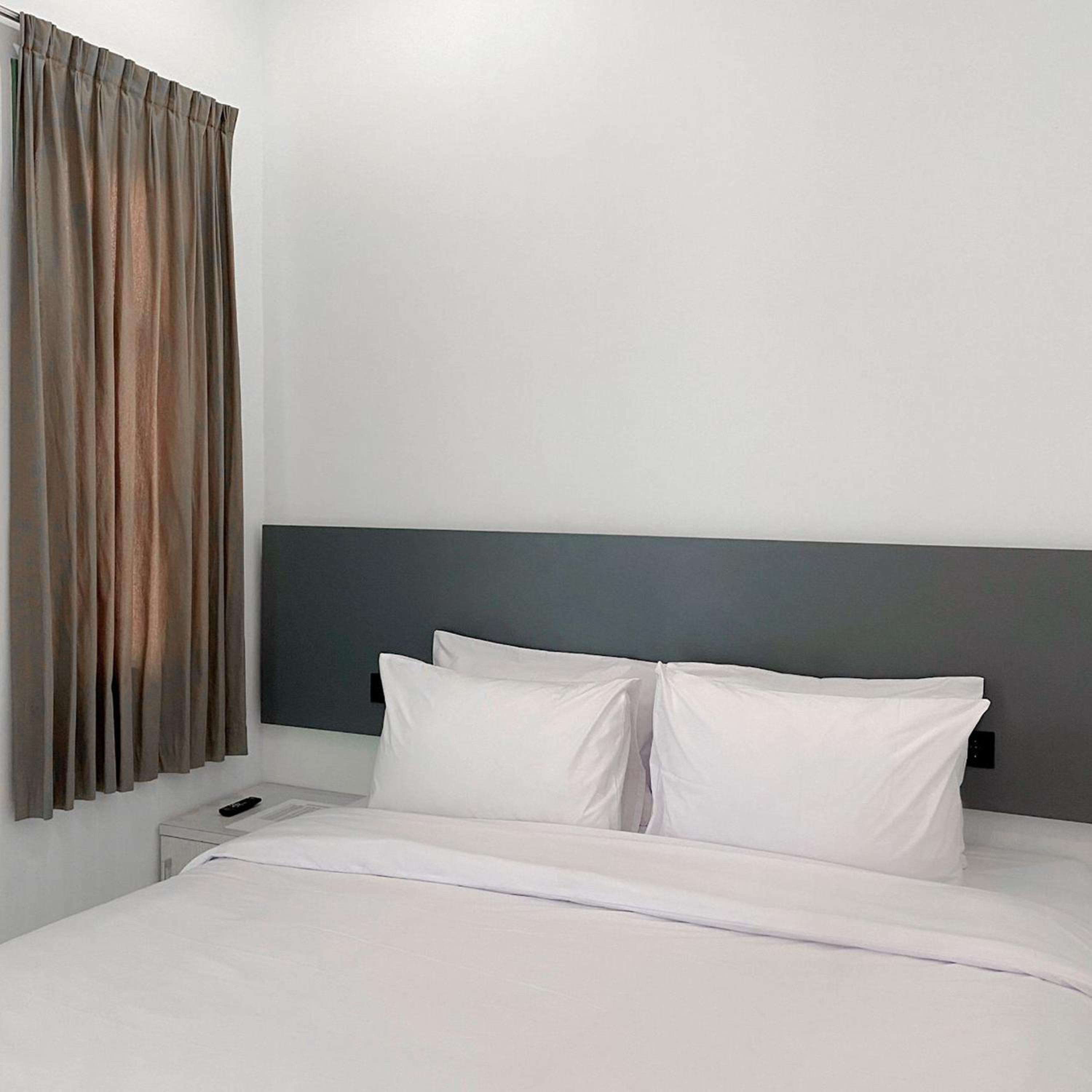 Standard Double or Twin Room - Photo 2
