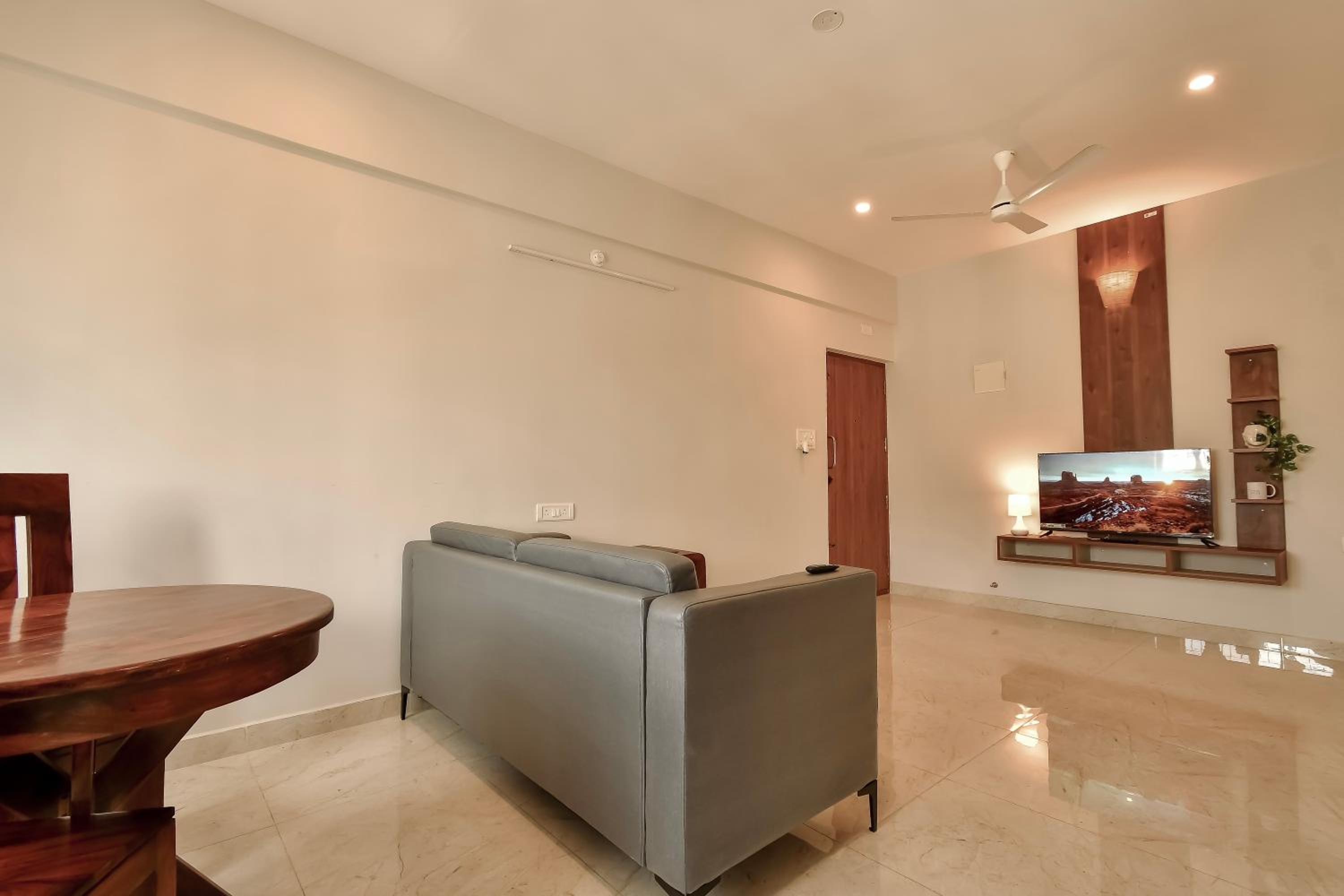 Superior One-Bedroom Apartment With Balcony