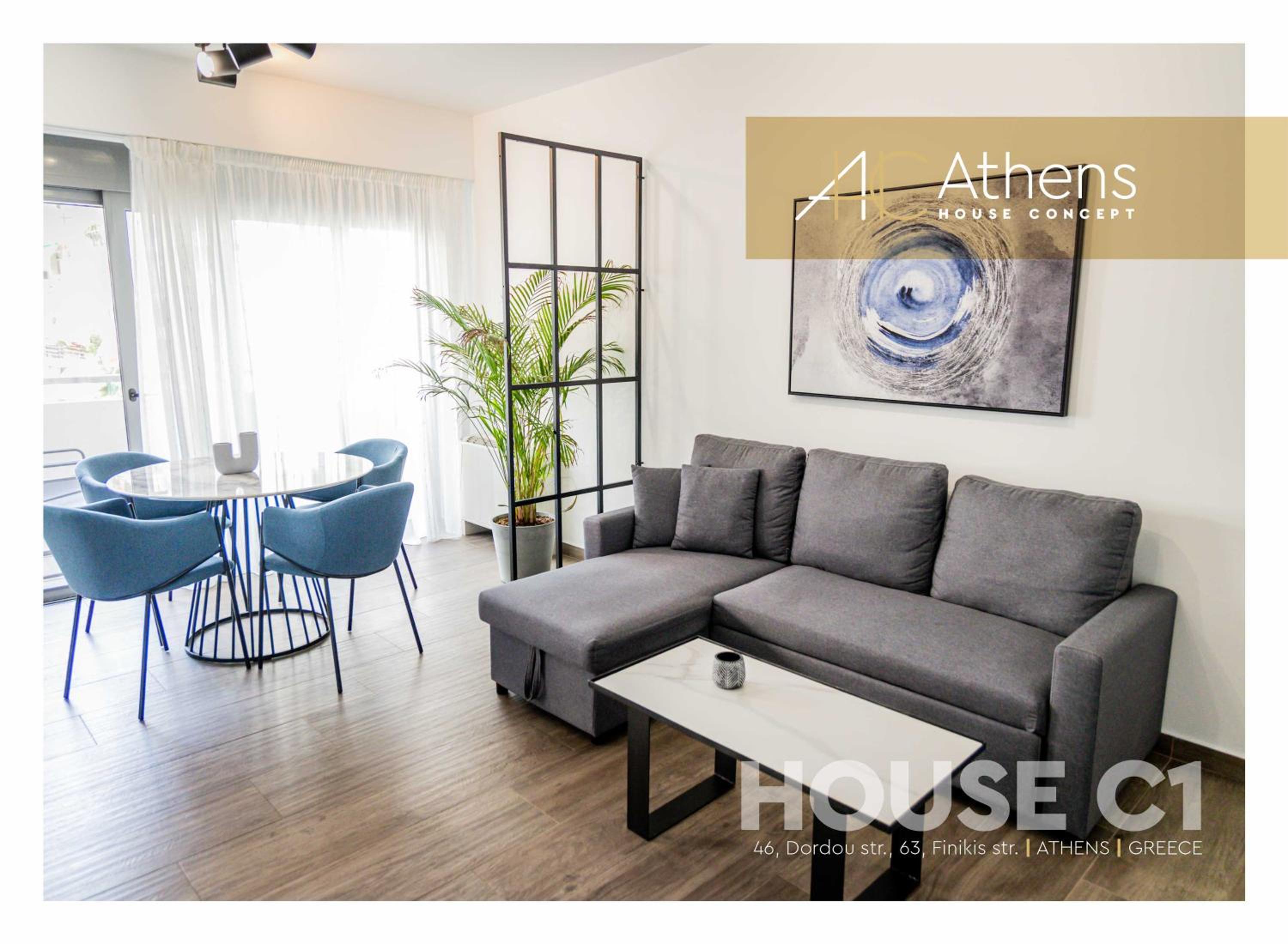 Two-Bedroom Apartment with Balcony photo 1