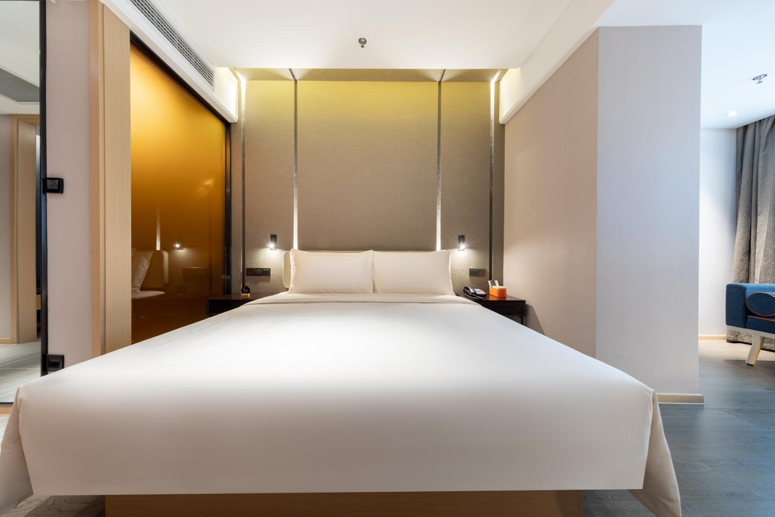 Executive Twin Room - Photo 1