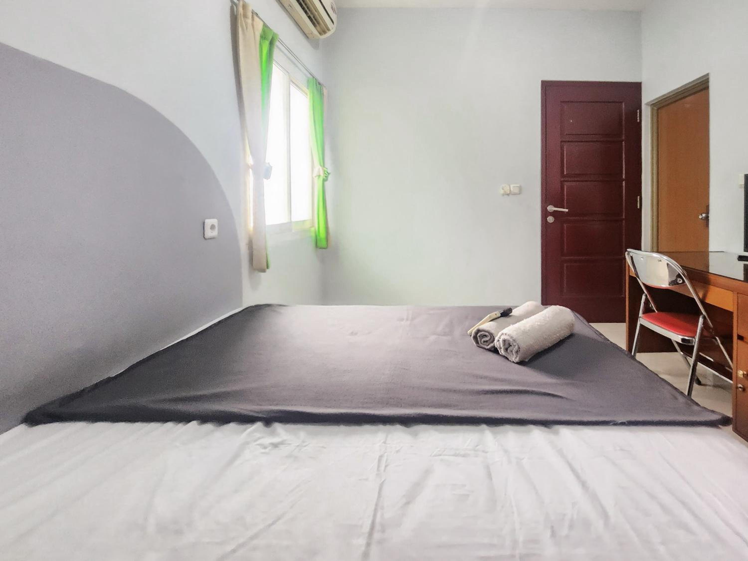 Standard Double Room photo 2
