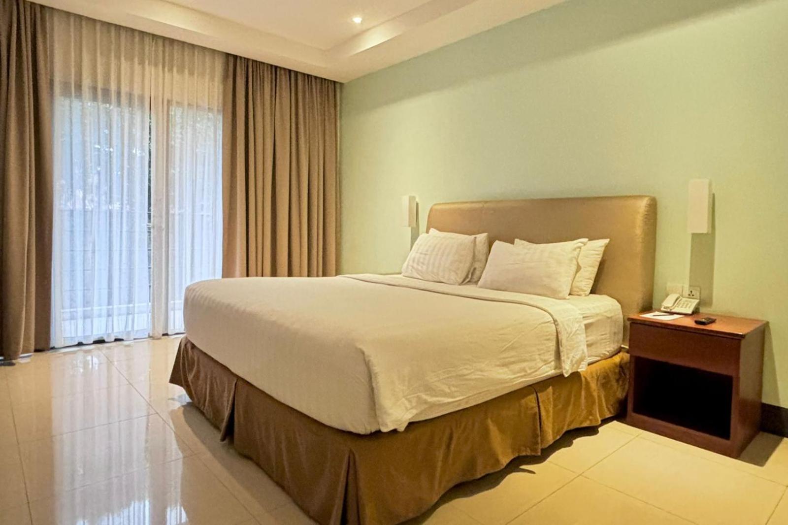 Deluxe B Double Room photo 1